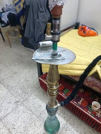 نركيلة طه قديم بسعر 10 إلف عندي عدد