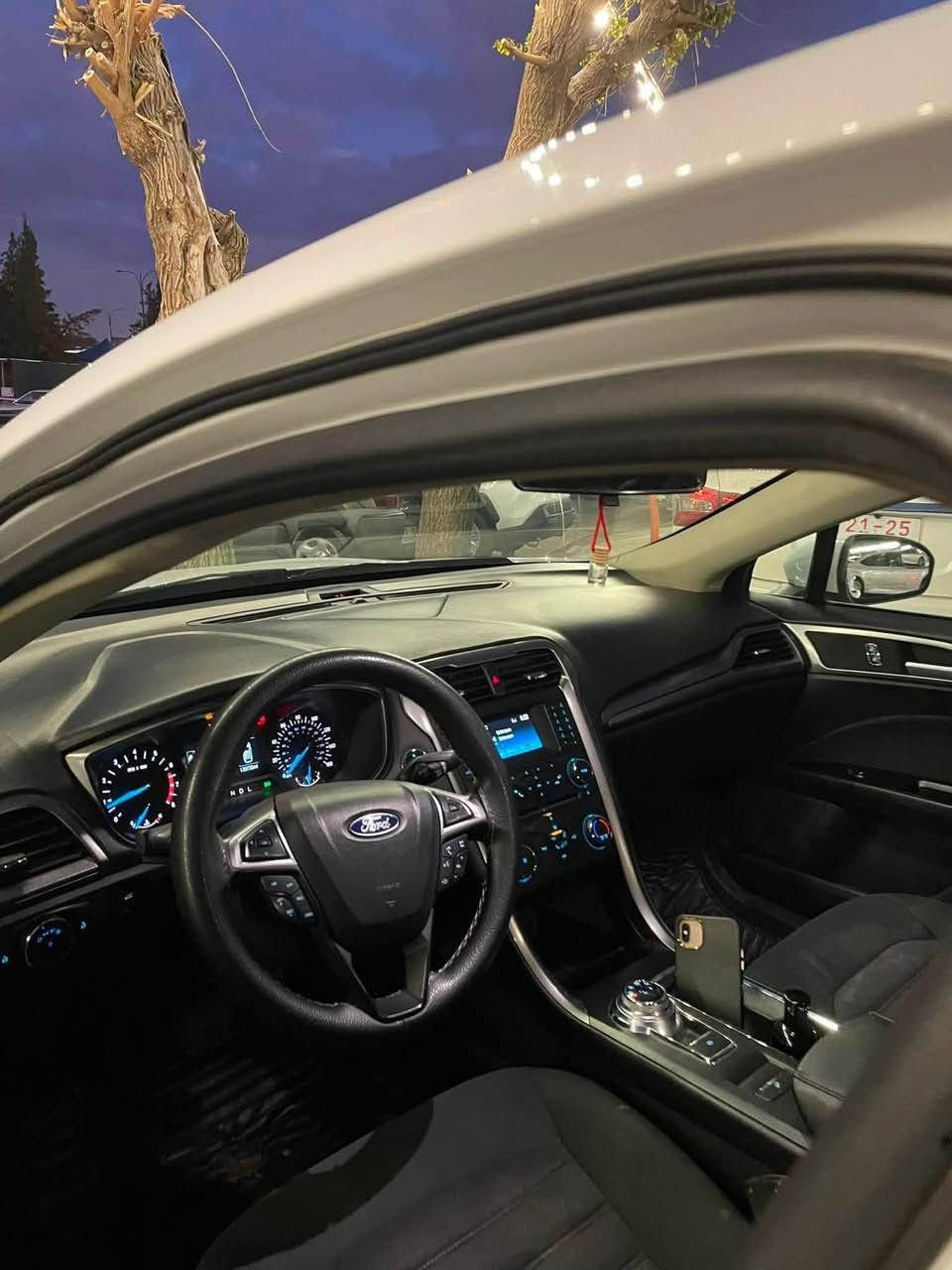 بە ناوی خوای گەورە 🤍

🚘 Ford Fusion SE 2.5L | 2017

🔹 Clean Title
🔹 2.5L I4 — مەکینەی گەورە و بەهێز، بێ تۆربۆ
🔹 Clean Carfax
🔹 دخولی ئیبراهیم
🔹 بێ بۆیاخ و لۆک و جوان
🔹 سەیارەی ماڵە و تەنها ٢ دەستی کردووە
🔹 بێ کرانەوە و بێ دەعم، دەعامیش بە شەرت
🔹 پاتری لۆک
🔹 ٤ تایەی نوێ

✨ مۆسەفاتەکان:
• تەبریدی مەرکەزی
• حاسە
• کوشنی کارەبا
• کۆدی دەرگا
• پاتری لۆک
• و مۆسەفاتی تر

📋 بارودۆخی ئۆتۆمبێلەکە:
• سەنەوی نوێ تا ٢٠٢٩ بە ناوی خۆمانەوە
• ڕەقەمی تازە
• پشکنینی مۆدێری نوێ
• تەنها ١٠٥,٠٠٠ تەحویلی دەوێت

🔒 بۆیاخ، گێڕ، مەکینە، تەبرید، تەحویل و غەرامە بە شەرتە.

💰 مەجالی مامەڵە هەیە بۆ هەر بەڕێزێک کە بەڕاستی کڕیارە.

📍 ئۆتۆمبێلەکە لە سلێمانییە

📞 بۆ زانیاری زیاتر:
***********

🔥 سەیارەیەکی پاک و لۆک، گونجاو بۆ بەکارهێنانی ڕۆژانە.
139$ معامەلەیە برایانە السليمانية, العراق
