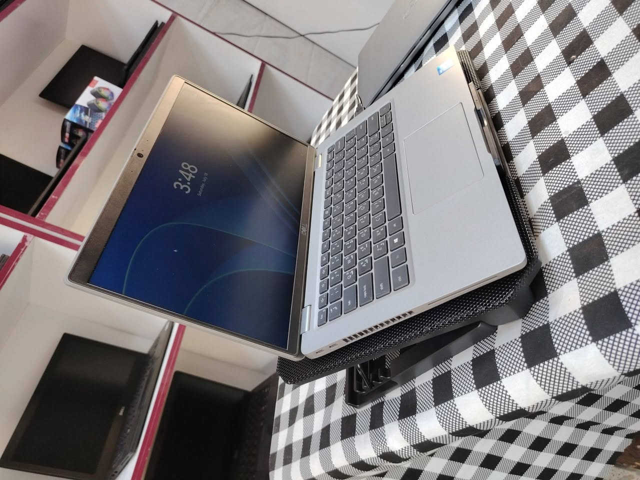 💻 Dell Latitude 5420
قوة الأداء... وأناقة التصميم... واعتمادية Dell

إذا تبحث عن لابتوب عملي يخدمك بالدراسة، الدوام، أو الاستخدام اليومي بسرعة وثبات، فـ Dell Latitude 5420 هو واحد من أفضل الخيارات ضمن فئته.

⚙️ المواصفات:

🔹 المعالج: Intel Core i5 الجيل 11 – فئة G7
🔹 الرام: 8GB DDR4 (قابلة للتطوير)
🔹 التخزين: 256GB M.2 SSD (قابل للتطوير)
🔹 الشاشة: 14 إنج FHD Full HD بدقة عالية
🔹 الكيبورد: عربي / إنكليزي ليزري أصلي (مو ستيكر)

✨ مميزات الجهاز:

✅ تشغيل سريع واستجابة ممتازة بفضل قرص SSD
✅ مناسب للدراسة، الأوفيس، التصفح، والاجتماعات أونلاين
✅ تصميم أنيق وخفيف يسهل حمله لأي مكان
✅ جودة تصنيع قوية واعتمادية معروفة من Dell
✅ إمكانية تطوير الرام والهارد بكل سهولة لتلبية احتياجاتك مستقبلاً

بسعر 385,000 فقط 
━━━━━━━━━━━━━━━━━━

🚚 التوصيل: متوفر إلى جميع محافظات العراق
📍 الموقع: بغداد – الأمين الثانية
📞 للحجز والاستفسار (واتساب): ***********
📩 تليگرام: @Hf_Yy5

🔥 لا تفوّت الفرصة! الكمية محدودة والعرض مستمر لحين نفاد الكمية. احجز جهازك الآن واستمتع بأداء مميز وسعر منافس.
