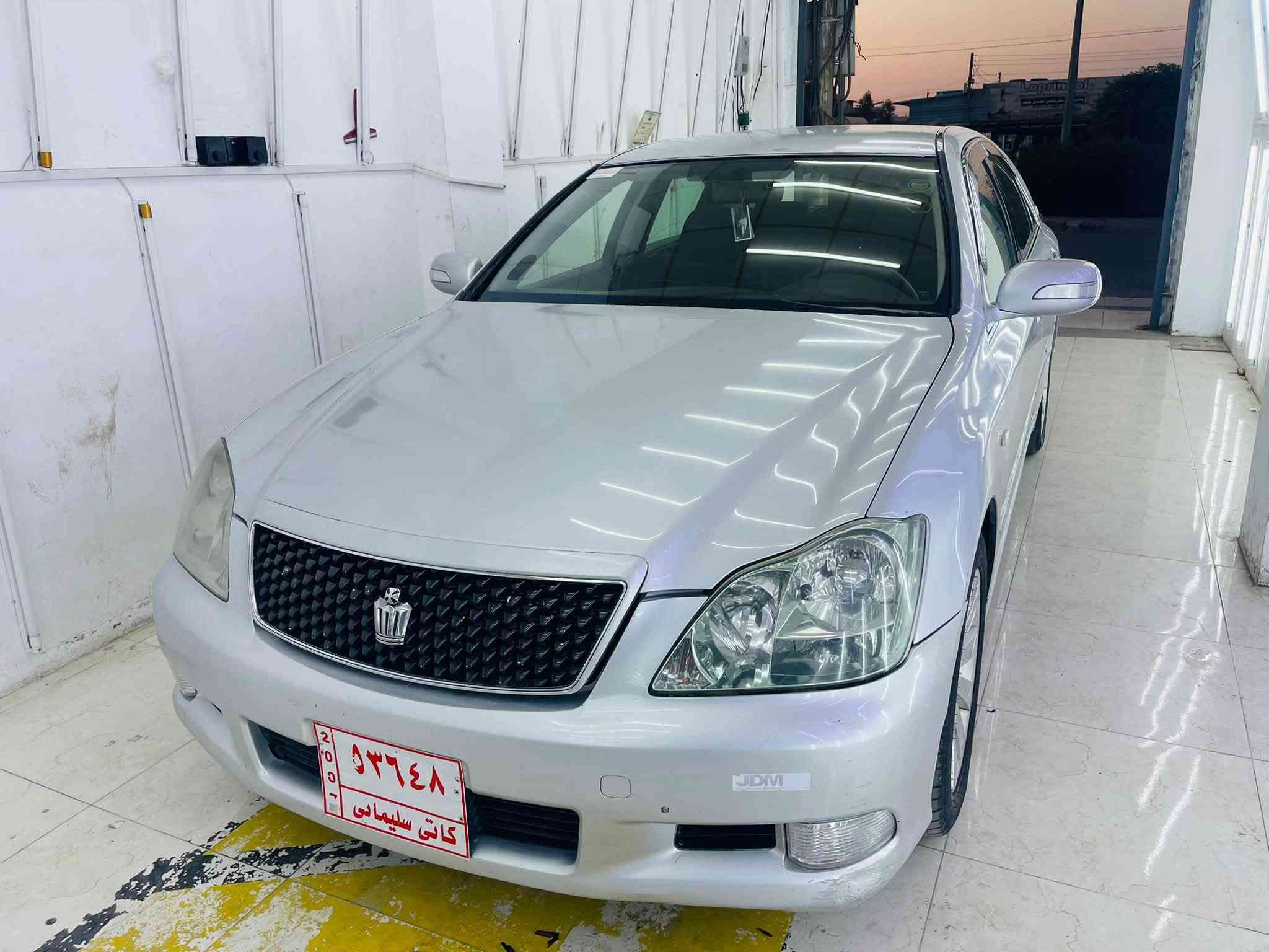 سڵاو لەهەموولایەک
شاهینە بڕاوە 2007ی گەورە بە
بچوک 
بئ کۆدە
ئاوێنە ئیشارەت
لایت ناوچەی کوێر 
بەسمە رەساسی 
سەیارەکە کامل مەسروف کراوە رۆنی گۆراوە بئ تەقەو رەقەیە
سەقف و کەڤەر و حیزام بەشەرت
سیعری 46گەلا و یەک تۆز مەجالە
***********
