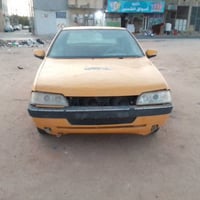 موديل ٢٠١٠ • خيط بالمكينة • لوحة ناقصة