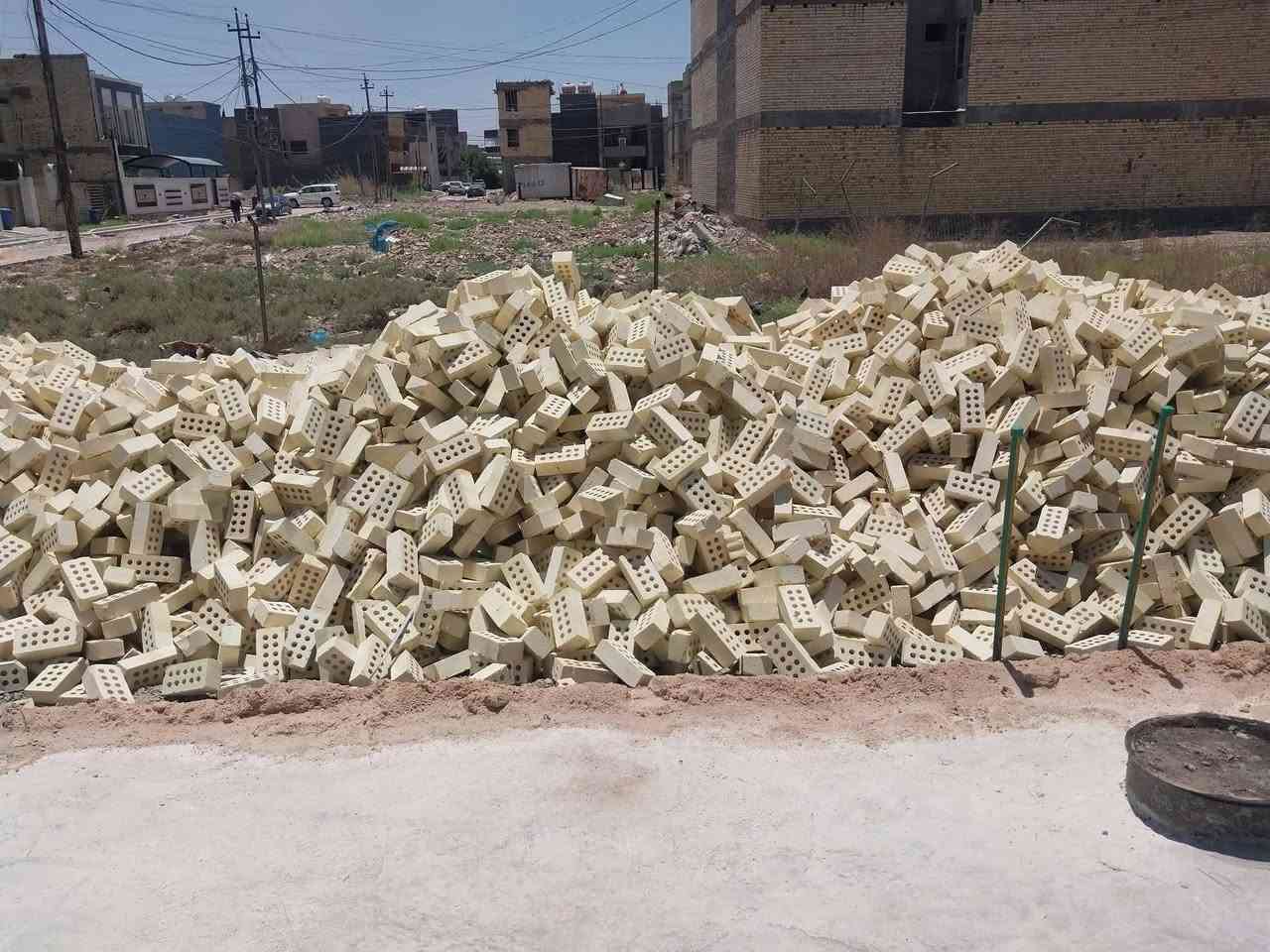 عباس العكيلي  لتجهيز كافة أنواع مواد البناء
📦 من معامل #النهروان لطابوق الجمهوري
🔹 أسعار تنافسية 💵
🔹 مواصفات عالمية
🔹 مختبرات عالية الدقة ✅️
🔹 زوايا حادة وقياسات دقيقة
🔹 نسبة الملاح قليلة جدًا (5٪ إلى 10٪ فقط)

🚚 التجهيز خلال 24 ساعة فقط
🔸 العدد مضبوط مع زيادة بالحمل:
▪️ 4000 طابوقة + 300 طابوقة هدية
▪️ 8000 طابوقة + 400 طابوقة هدية

🏗️ تجهيز كافة دوائر الدولة والمجمعات السكنية
🔸 بإدارة عباس العكيلي 

📞 للحجز والاستفسار:
*********** ☎️
*********** 📱 واتساب🧱 عباس العكيلي لتجهيز كافة أنواع مواد البناء
📦 من معامل #النهروان لطابوق الجمهوري
🔹 أسعار تنافسية 💵
🔹 مواصفات عالمية
🔹 مختبرات عالية الدقة ✅️
🔹 زوايا حادة وقياسات دقيقة
🔹 نسبة الملاح قليلة جدًا (5٪ إلى 10٪ فقط)

🚚 التجهيز خلال 24 ساعة فقط
🔸 العدد مضبوط مع زيادة بالحمل:
▪️ 4000 طابوقة + 300 طابوقة هدية
▪️ 8000 طابوقة + 400 طابوقة هدية

🏗️ تجهيز كافة دوائر الدولة والمجمعات السكنية
🔸 بإدارة عباس العكيلي 

📞 للحجز والاستفسار:
***********☎️
*********** 📱 واتساب

نص مكتوب في الصور:
- ***********