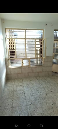 شقق سكنية جديدة وحديثة للايجار مساحة الشقة 55 متر العنوان  كمب الارمن ...