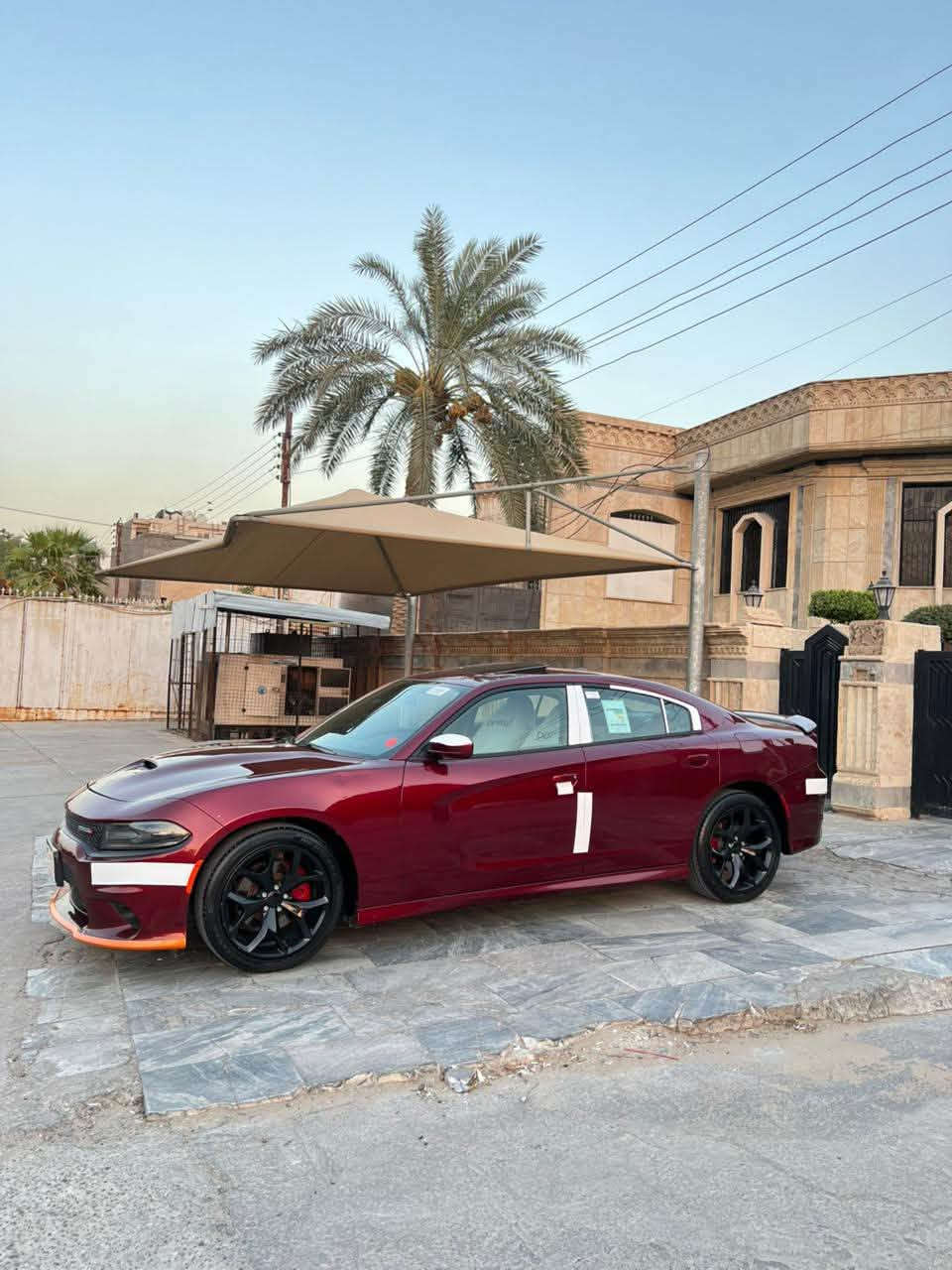 دوج جارجر  SUPER TRACK PAK / GT.
الموديل : 2019 . (خليجي) .
المحرك : V6 . 3.6L .
العداد : 67mi 
لون كرزي 🍒 

المواصفات : -

فتحة سقف سلايد . 
كت SRT بلادي 
بصمه 
كشنات جلد 
كشن كهرباء 
LED لايت . 
كير شفتر بالستيرن . 
شاشة 8.4 انج
 اوپشنات ال SRT .
 كاميرا دوارة.
 حساسات خلفية .
 ويل قياس 20 أنج كاربون . 
تشغيل عن بعد .
 مقاعد سبورت جلد .
جناح خلفي .
CAR PLAY .
وبعد بيها مواصفات 
السياره كفاله من الصبغ 
بيه بارد شبر بل باب وإصبعين بل جاملغ خلفي وسونار منزل بل صور 

مكان السياره بغداد حي الجامعه 
السعر 237$ وبيه مجال
*********** ☎️
