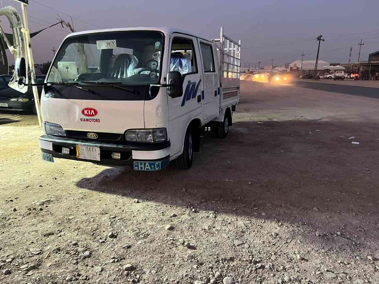 سلام عليكم فونتير موديل 98رقم بغداد مشروع وطني شرط تحويل مكان وسط سيارة جديدة سعر 52. مكلف بنشر. ***********
