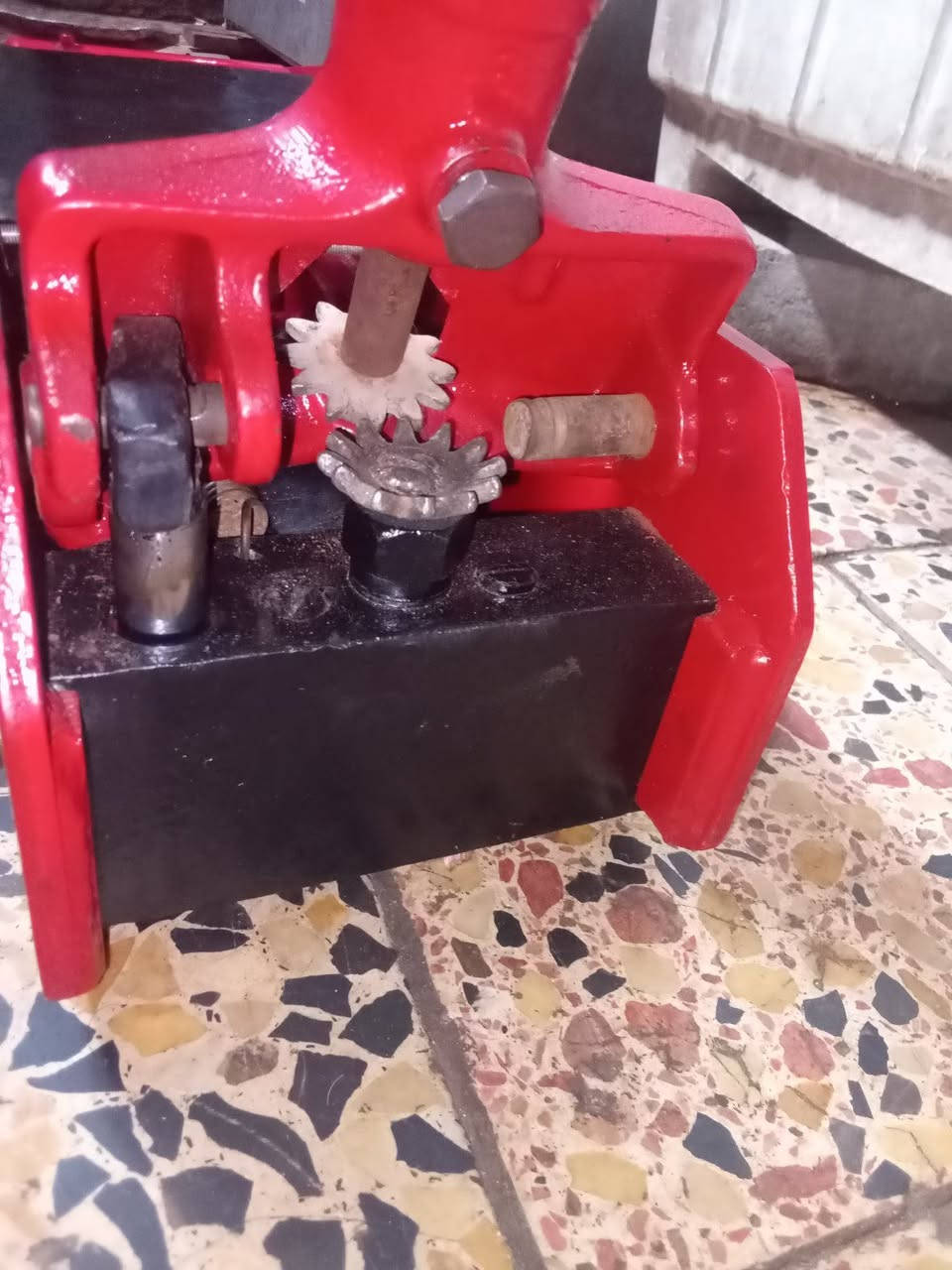 جك عربانة • ٥ طن • توصيل