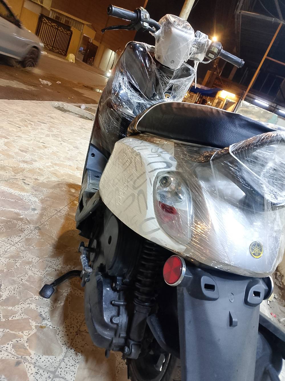 ماكس بوليسي • نظيفة • تساهيل