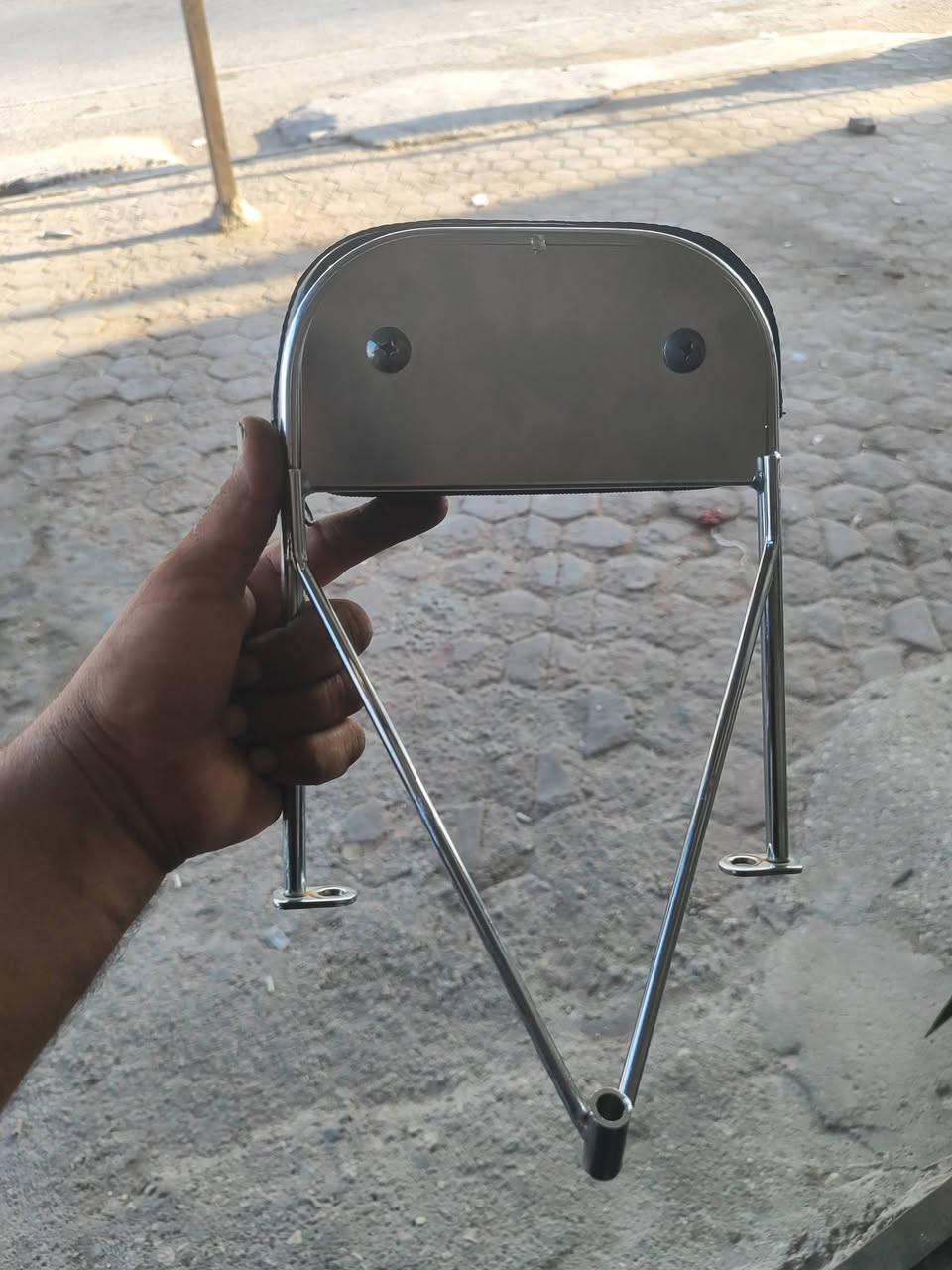 تكيه مال سبيسي للبيع جديده ***********
