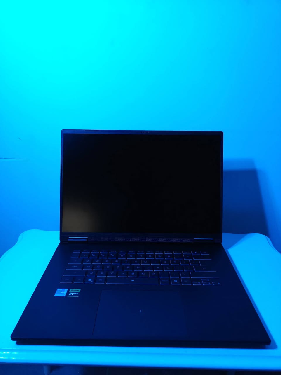 Gigabyte Gaming A16
المعالج:
Intel® Core™ i7-13620H (10 Cores / 16 Threads, up to 4.90 GHz)
كرت الشاشة:
NVIDIA® GeForce RTX™ 5060 (8GB GDDR7) + Intel® UHD
الرام:
16GB DDR5 (Ultra-Fast Multi-Tasking)
التخزين:
512GB PCIe NVMe M.2 SSD (Instant Loading & High-Speed Booting)
الحالة/الشاشة:
16.0" WUXGA (1920x1200), 16:10, 165Hz, IPS
السعر: مليون و 625 ويا التوصيل 
للتواصل ***********
