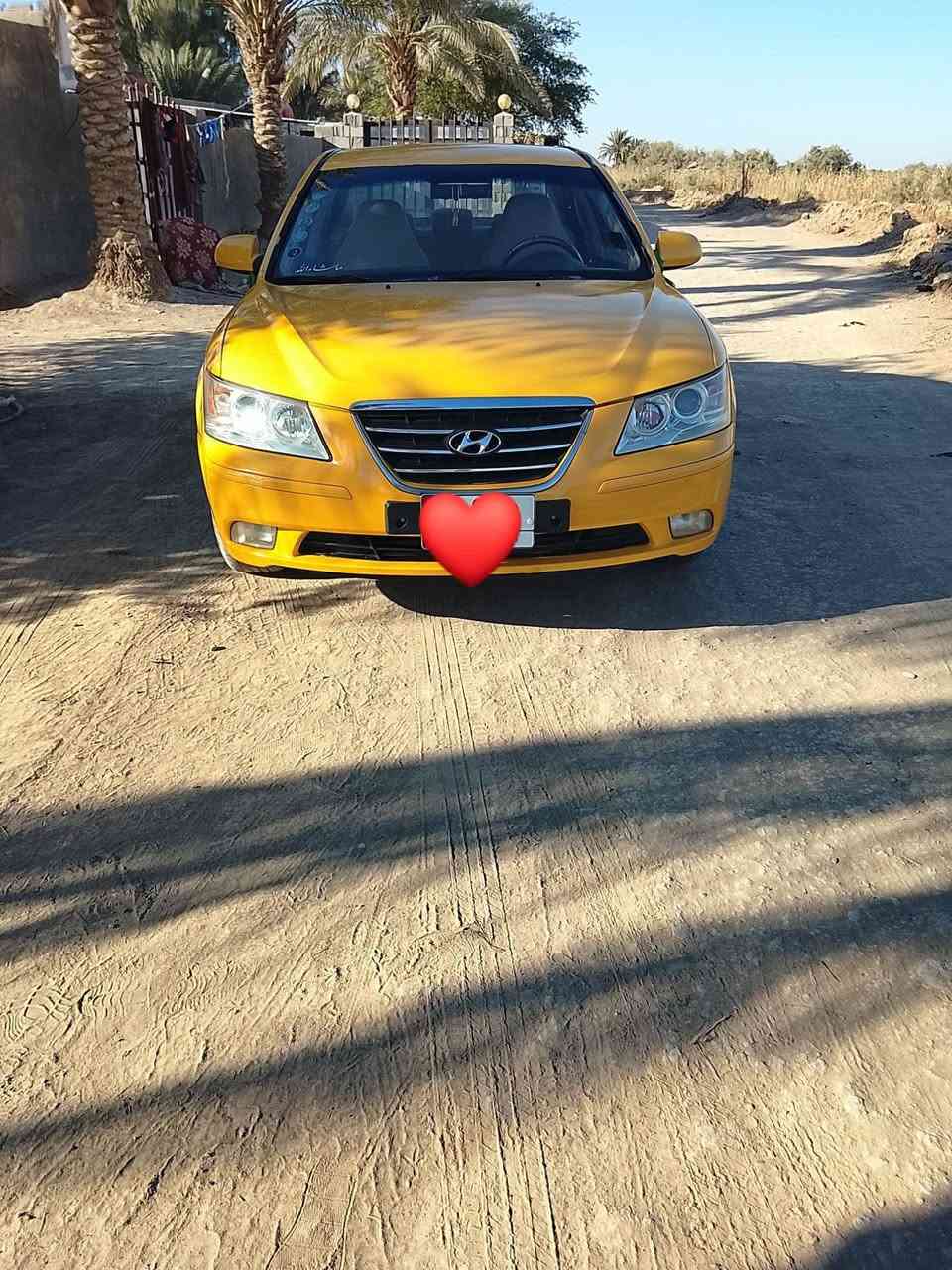 السلام عليكم سوناتا للبيع 2009 وارد امريكي محرك 2400 منظومه غاز تخم تاير جديد حداديه جديده حادثه شامله الامامي بدون دواخل سياره مال جنات مكان سياره حمزه الغربي رقم الموبايل في واتساب***********
