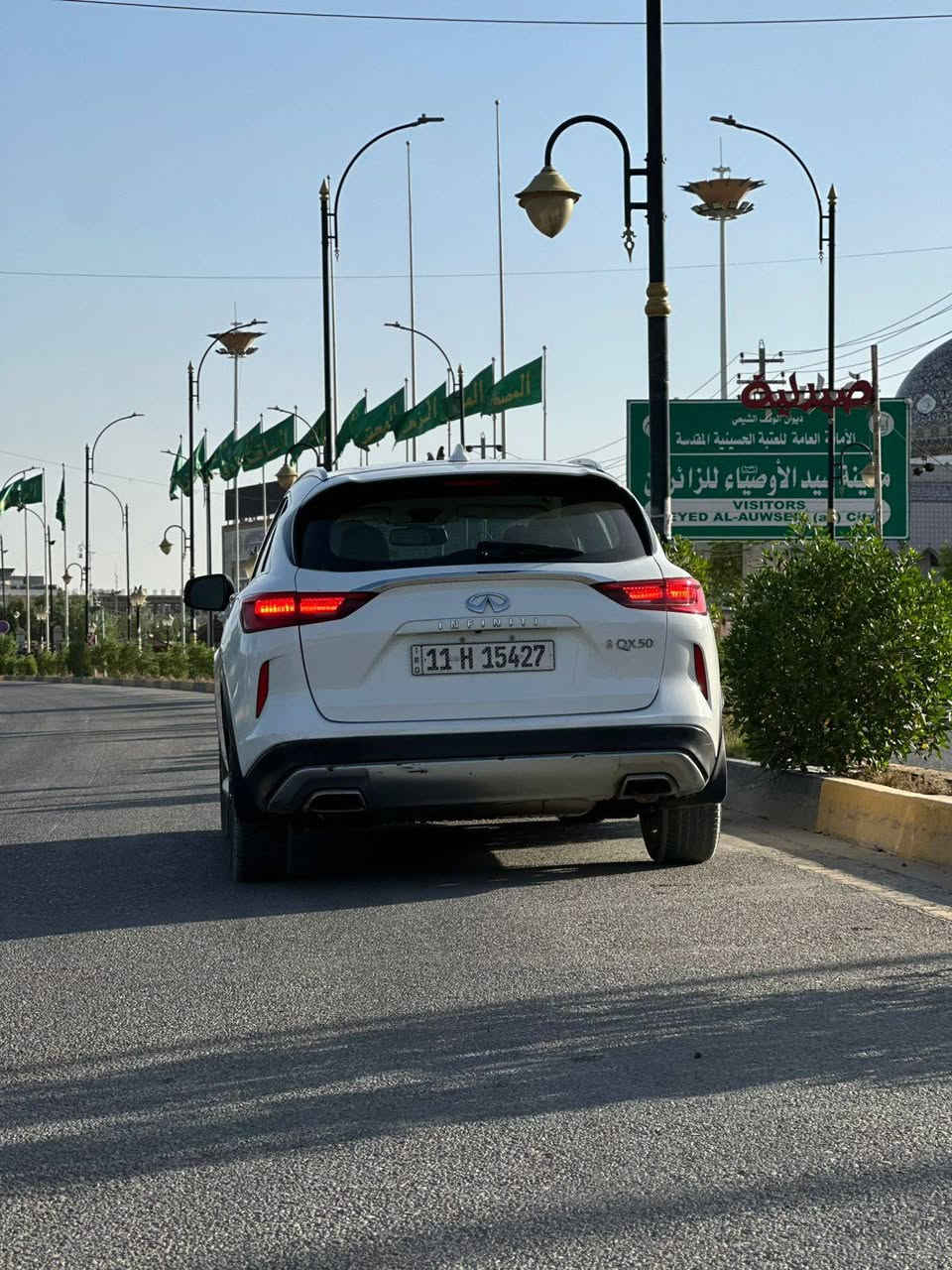 سلام عليكم
انفنتي Qx50
موديل 19
ماشيه 72
حادث موضح مع السونار بدون تبديل فقط تعديل وصبغ البنيد والجاملغ وبالعراق صار بيه بارد بلباب خلفي بيه سحب شاصي امامي بدون لحيم او تعديل فقط سحب
السيارة فول مواصفات 
محرك 2000 تيربوا كفاله هو والكير
حداديه 100% اي نقص مابيه 
رقم بغداد هزه وسنوية تم تجديدهن
عنوان كربلاء سعر 173
مراوس او بيع
***********
