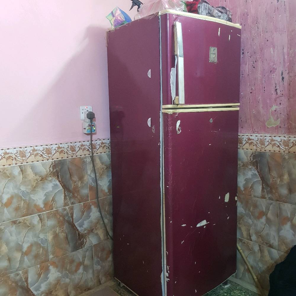 بغداد الشعلة • ثلاجة نضيفة