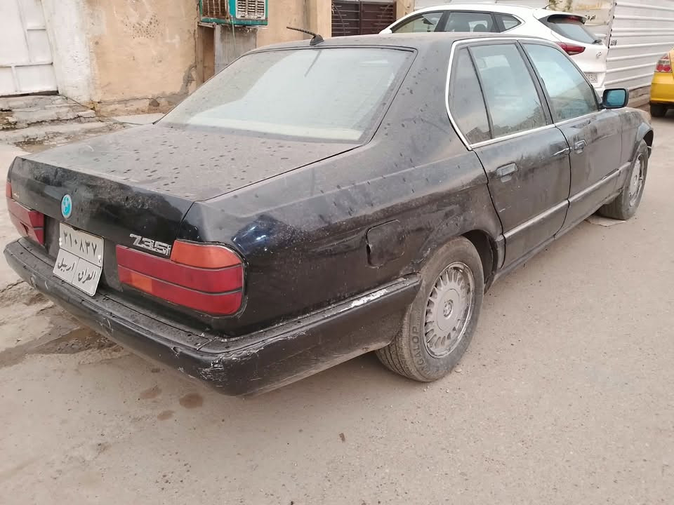 بي ام 735 • ١٩٩٢ • محرك وكير جدد