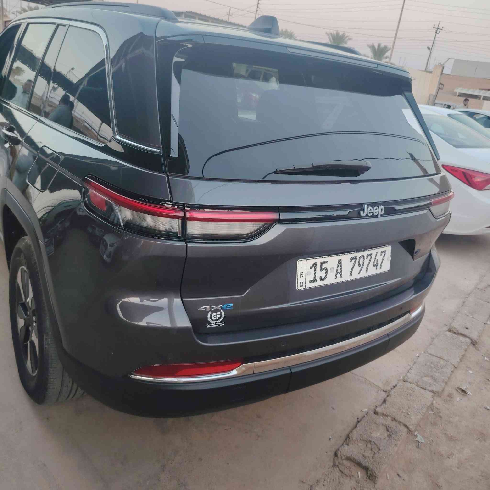 جيب ٢٠٢٤ بلكن هايبرد سياره فول مواصفات 
بنوراما 
فول تحكم إستيرين 
شفتات سرعة 
رادار امامي و خلفي و جانبي 
مثبت سرعة 
سياقة ذاتيه 
كشنات ٤ تدفئة 
ستيرن تدفئة
٥ وضعيات سياقة سبورت و اوتو ومنحدرات و ثلوج و جبلي 
فور ويل 
نزول منحدرات 
 
جلد اسود 
جنطه كهرباء 
لد امامي و خلفي 
خزن كرسي ٣ وضعيات 
مخارج شحن متعدد و سريع 
تبريد  قطعتين  امامي و خلفي 
 
٣ أنظمة للسياره كهرباء فقط او محرك او هايبرد   إمكانيه عاليه في سياقه 
بعد اكو هواي مواصفات 
سياره جديدة و جاهزة و مكفوله من كل نقص 
ضرر فقط نصف دعاميه
السعر 295$
بيها مجال
للاستفسار و للمزيد من المعلومات يرجى مراجعة المعرض *********** معرض حفظي
