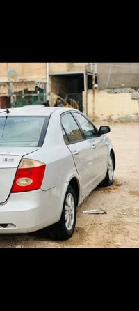 جيلي موديل 12 بسمي مكينة كير تبريد بيها اصبع كمبريسر سيارة فقط صبغ بدو...