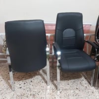 كراسي جلد • جديد غير مستخدم • بغداد الدوره