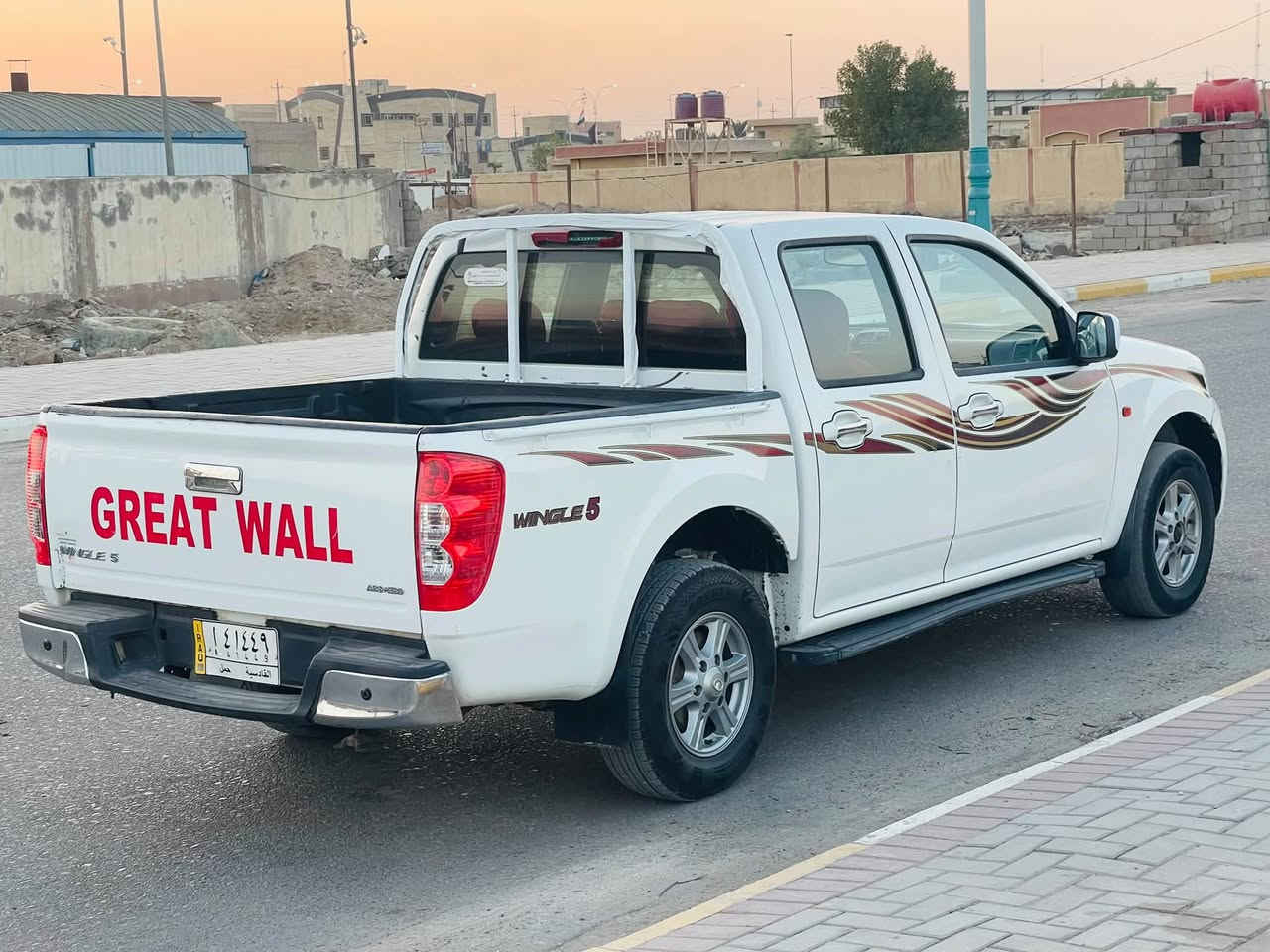 السلام عليكم للبيع بيكم كريت ويل ٢٠٢١ مكفولة كفالة جاهزة مكينه وكير وحدادية السعر٩٠وبيه مجال للاستفسار *********** المكان السماوة
