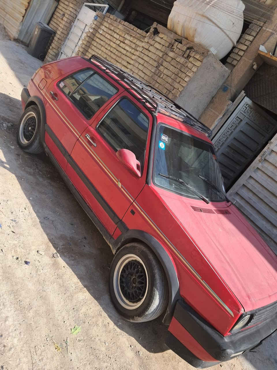 كولف عضم لبيع سياره كامله تبريد محرك كير عادي سياره نضيفه مكان الزعفرانيه دور الشرطه *********** سعر ٣٥
