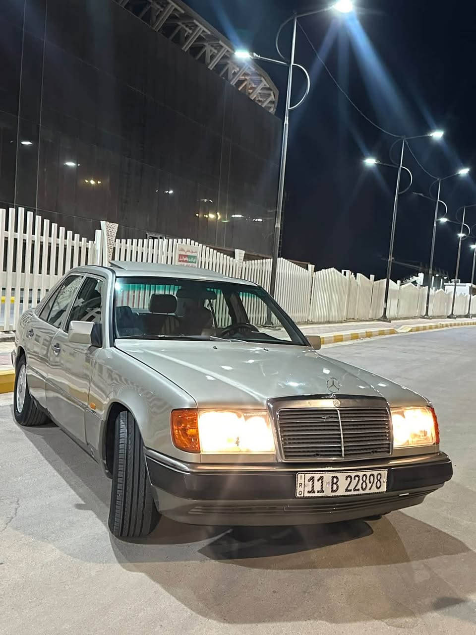 مارسدس دب
1988

سنويه وهزه جديده 

بغداد دولي

محوره 2500

جام كهرباء 

حداديه

طخم تاير

قواعد بلاد

برانكيت بلاد

اريل شغال

كهربائيات كلهه جاهزه

سياره نصبتهه كلش حلوه

مصبوغه عام

السعر 67 وبيهه مجال 

سياره جديده

ناصريه مركز***********
