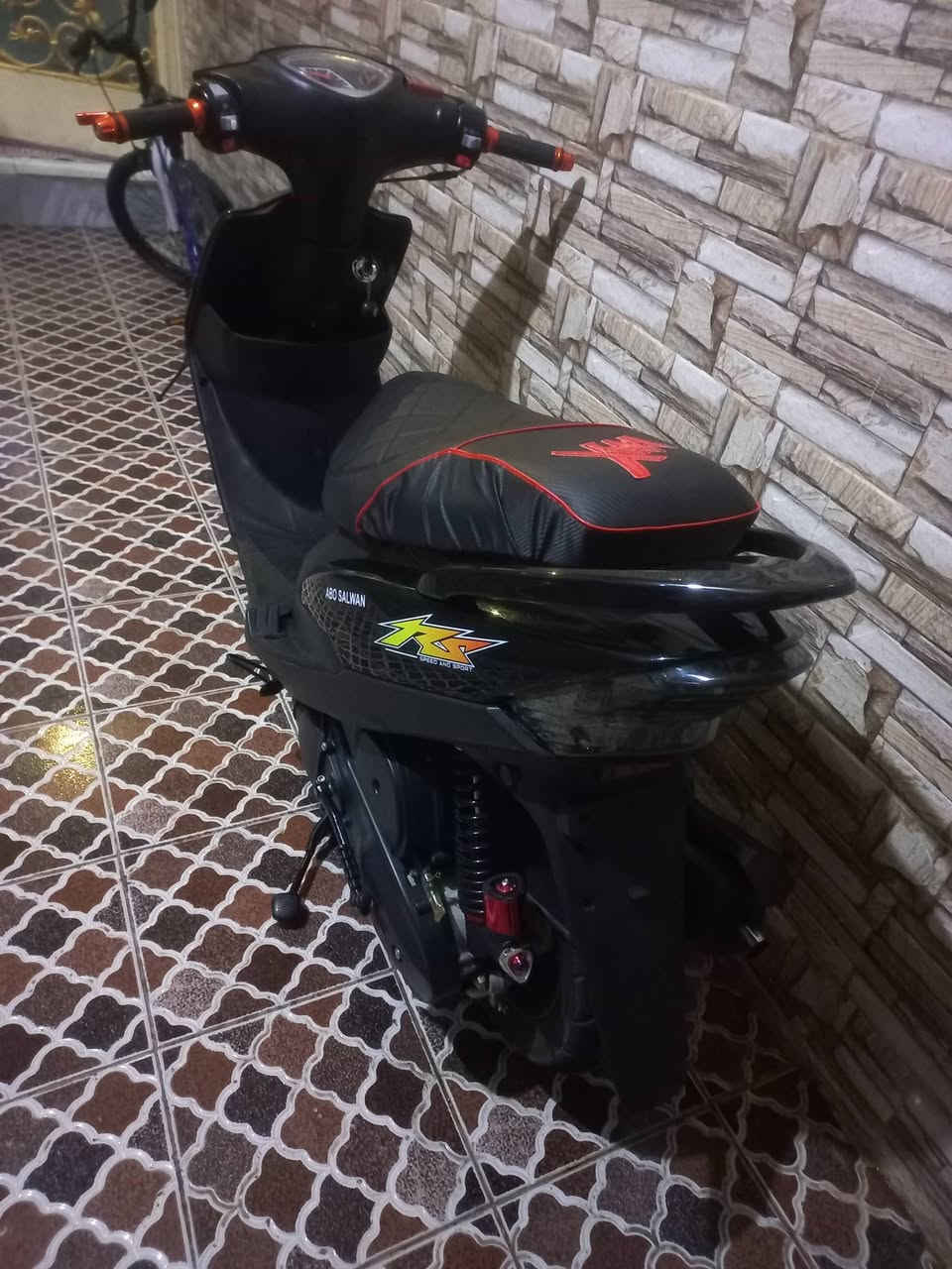 ماكس عدله رمبه للبيع دراجه كفاله عامه من كلشي مامفتوح بلاديه
السعر 950وبيه مجال للشراي ***********
