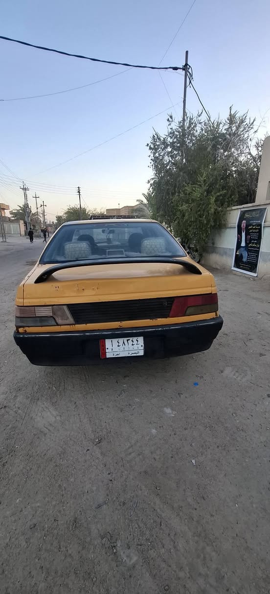 بيجو روئ موديل 2010 مكينه بيها بدايه خيط تبخير والباقي كلشي مابيها جاهزه تبريد تدفئه كهربائيات كلها شغاله راعيها صديقي شرط التحويل السياره كوم حديد السعر 16 وبيها مجال ترهم مراوس بكيا  العنوان البصره قضاء المدينه ***********
