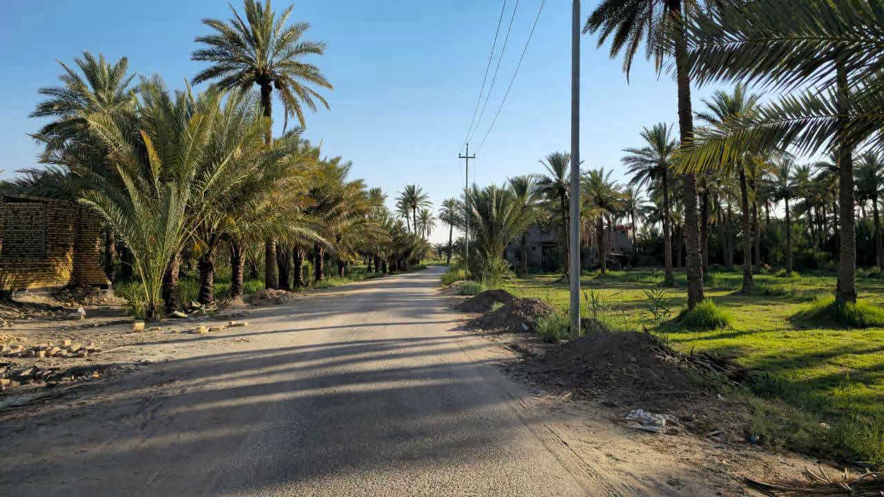 عقار مثالي في كربلاء💯
✅️دونم للبيع واجهه 40 متر 
وجه على شارع تبليط مباشر 
طابو سند 25  تحويل أسهم 

✅️متوفرة كافة الخدمات
تبليط، ماء، كهرباء، مدارس 
منطقة سكنية متكاملة الخدمات 
يصلح سكن أو منتجع ترفيهي 

✅️الموقع كربلاء - منطقة الدويهية  
شارع طويريج كربلاء عمود 380 
يبعد عن شارع طويريج كربلاء 6 كم 
يبعد من مركز مدينة كربلاء 18 كم 

💰السعر 100 مليون عقاري كربلاء 

📞إتصل الآن:  ***********  واتساب

