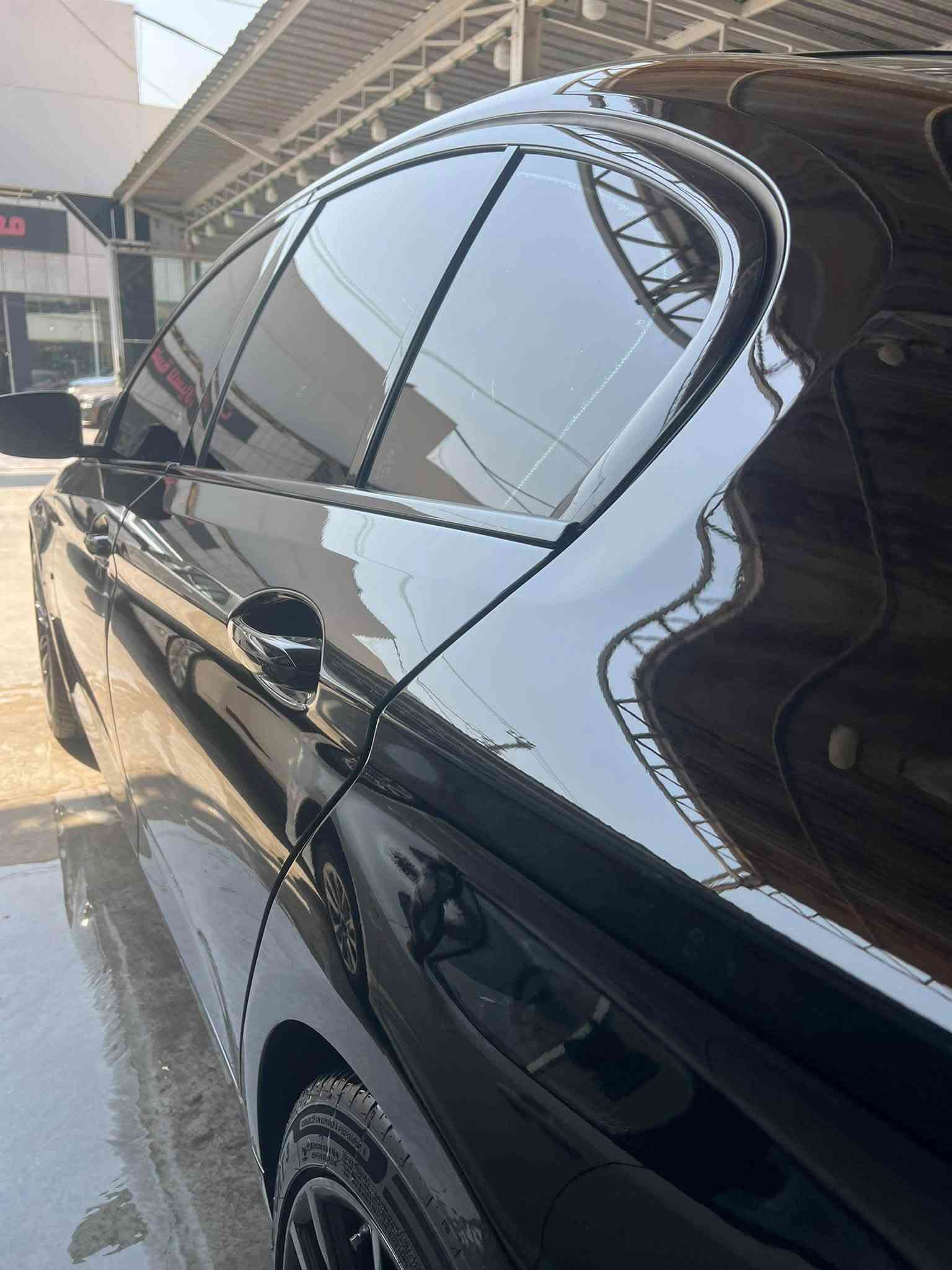 السلام عليكم
للبيع BMW M5 
6 سلندر
مكفوله كفاله عامه
صيانه عامه
كتاب تظليل
رقم ارييل باسمي
السعر 280$
مكاني بغداد السيديه
للستفسار 
***********
