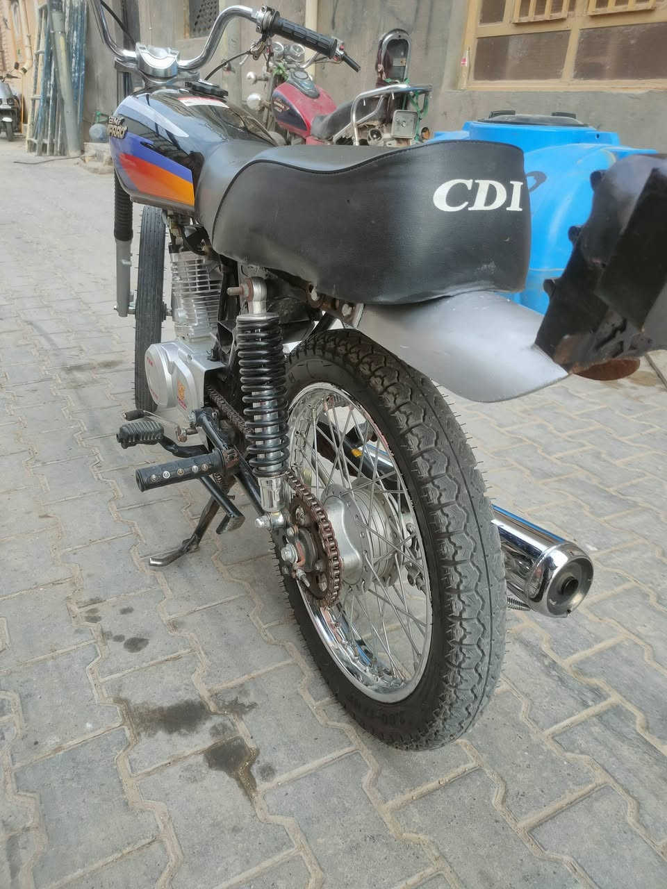 تم اعاده النشر بسبب الوعود الكاذبة دراجه شاصي نامه مديل 25 اوراق سكنر كامله تعمير 26 مكينه بعدهه ممفيلسه مناقصه شي السعر 600 وبيهه مجال بسيط اتصال مكاني سماوه *********** واتساب
