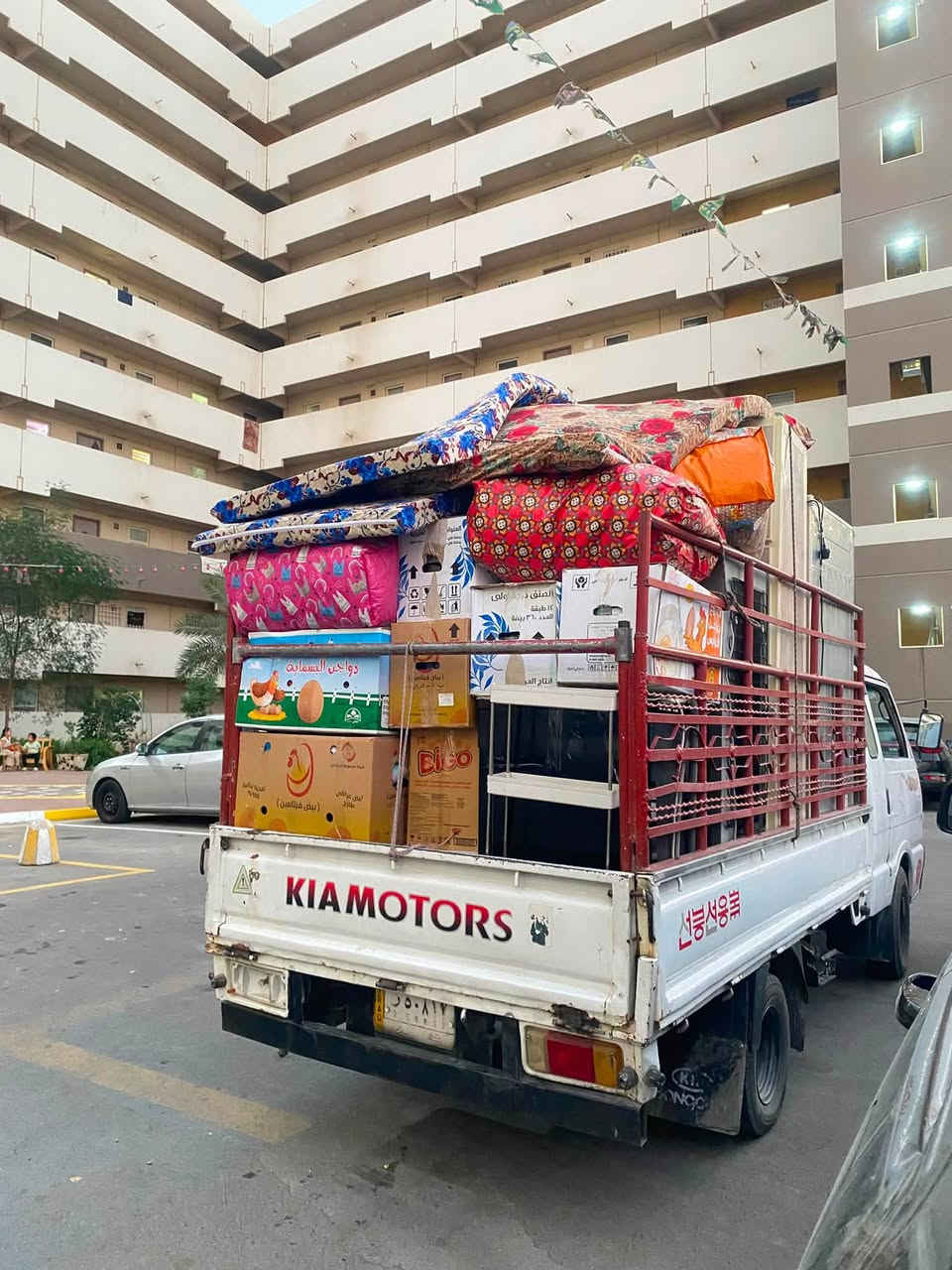 مكتب نقليات (***********)متخصص لنقل الاثاث🧳وتحويلات البيوت🏠 من سياره كيا .وعمال👷ونجار
لفتح وشد الغرف👷مع فتح وشد السبالت وصيانتها 📞 داخل وخارج بغداد🚛ما عليك غير تتصل وتدلل📱مع  حفظ الاثاث..الي يحتاج يتصل+ واتساب(***********) (***********)
