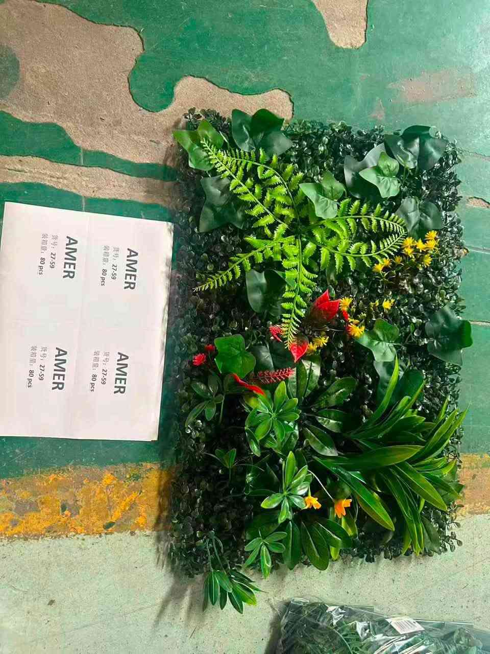 كارتون فقط 40&60   ورق شجره اصلي  استفسار هاتف ***********
