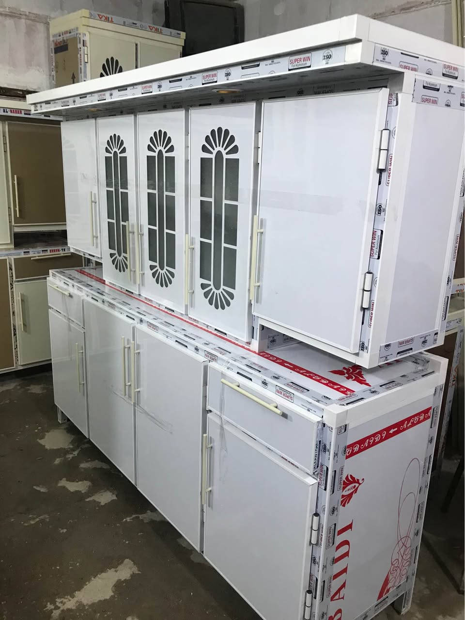 تخفيضات كاونترات مترين شرط شرط التزكام بليت واحد ملم نرماده حفر جرارات شفط نقش cnc تاج وكلوبات شغل درجه اولى ب395 واذا وياه سنك متر وربع مرمر ب٥٩٥ يصير اللون حسب الطلب العنوان ناصريه شارع الاخلاص *********** ناصرية, ذي قار
