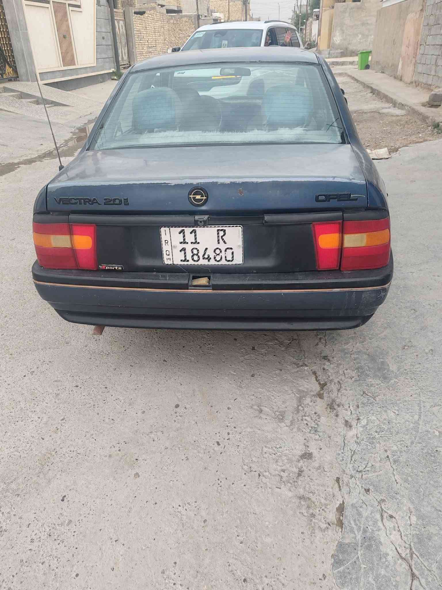 موديل ٩٢ • محرك ٢٠٠٠ • رقم بغداد