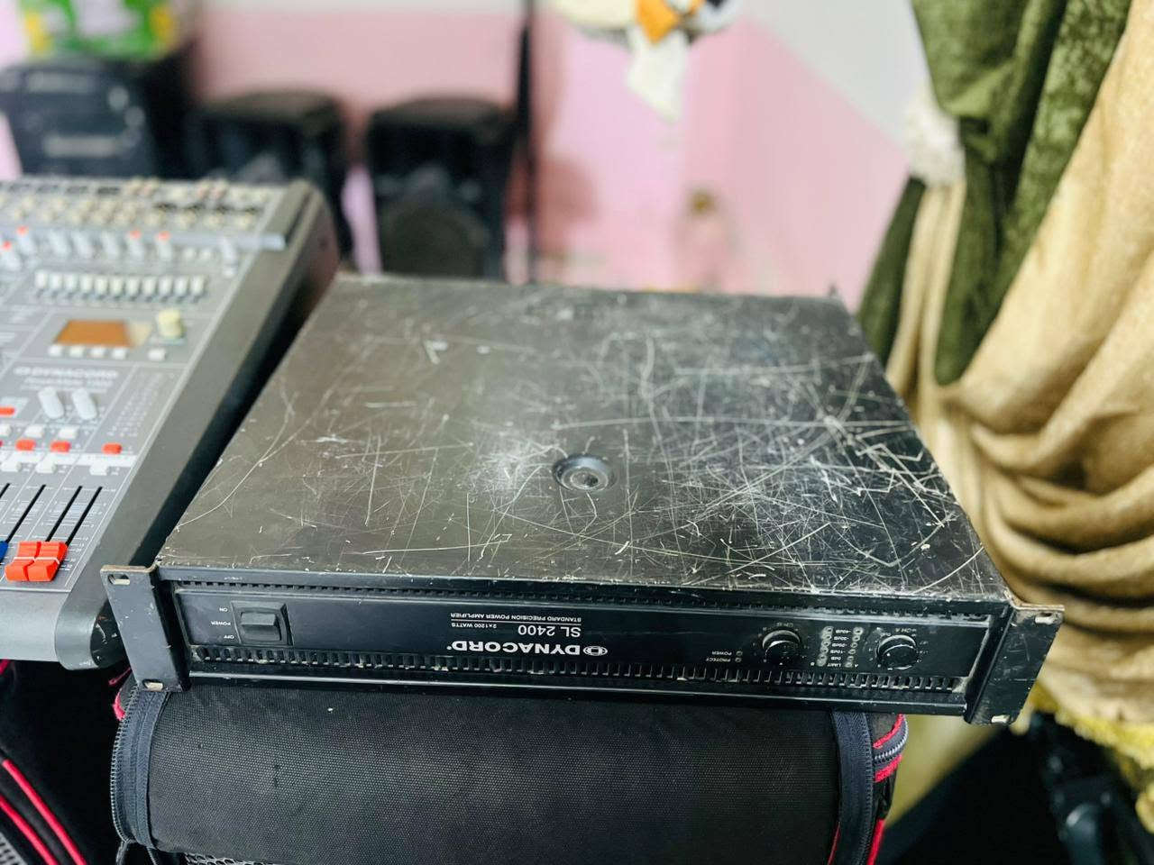 للبيع
سماعات عدد (4) EV الأصلي
جهازين داينكورد الأصلي 
باور ياماها 
لمعرفة الأسعار التواصل ***********

