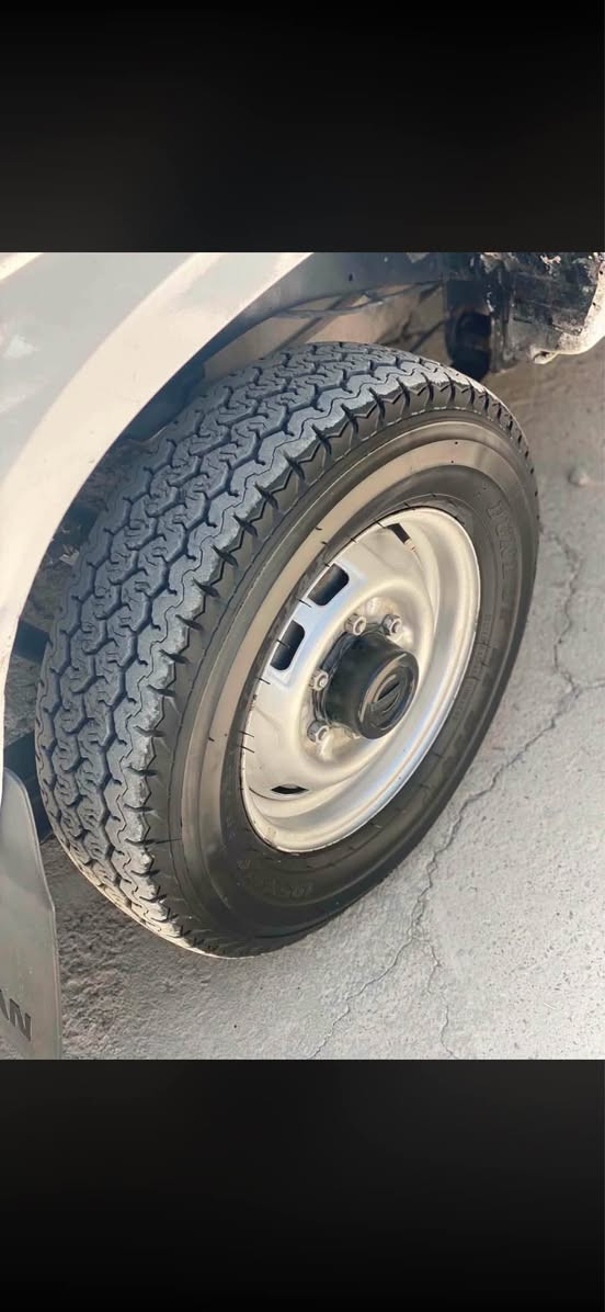 نيسان پيكاپ مؤدئل١٩٩٠
گئروو مه كينه و ئه كسل ٢٠٠٢مه كينه Z
ته بريد🥶
گئروو مه كينه و ئه كسلوو شانسيوو موسوو براوه ته حويل به شه رت
پئشوودواى تازه داگيراوه 
چواو تايه يه و ويلى لؤك 
سه ياره كه كامل بؤياخه  بؤجوانى  ناوسوره 
قوفل مه ركه زى  
ره قه مه به ناوى خؤمانه وه سه نه وى ٨مانگه به سه ر چووه  
٢١٠هه زار خه رامه ى تيايه دواى مه عامه له ئه ى گئرمه وه
سعرى٣٩$مه جالئكى كه م
ژم.*********** السليمانية, العراق
