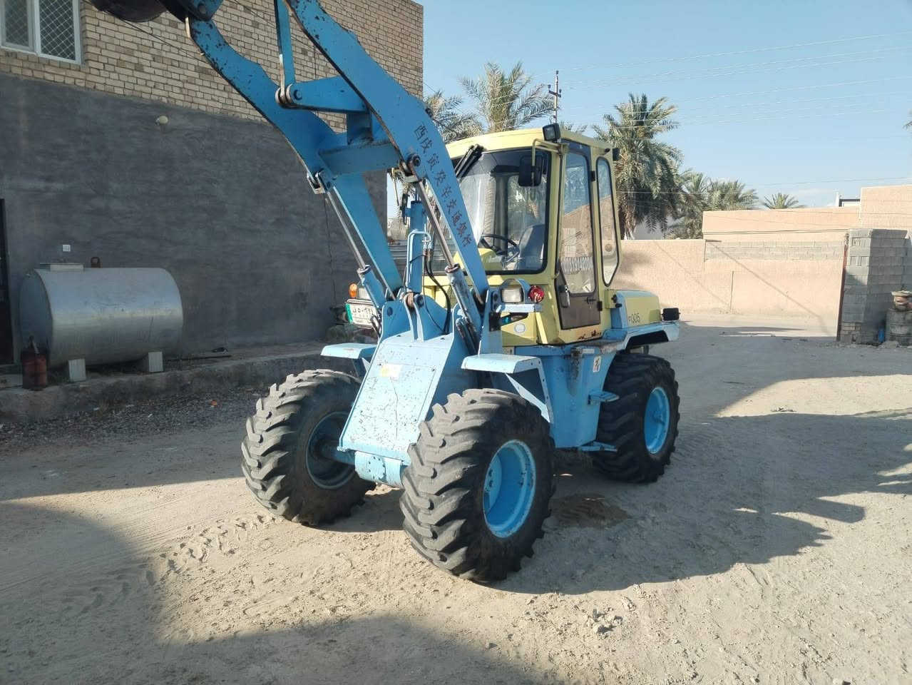 مكلف بالنشر للبيع شفل فوركاوه جاهز للعمل ***********
