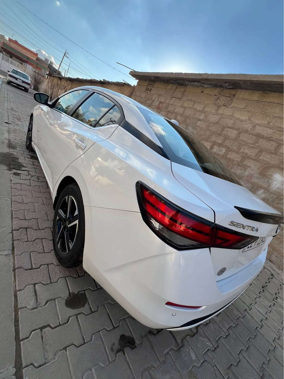 نيسان سينترا موديل ٢٠٢٤ sv مواصفات أمريكي بةصمة شاشة گةورة شةغال كاميرا زور مواصةفاتي ديكةي هةية  زور خاوينة بةناو خومةوةية هةموو شتيكي تازةية سةنةوي تا ٢٠٣٠ تازةية دةفتةر بةنزيني هةية سپيري دانةبةزيوة كيرومةكينةي بةشةرت نةكراوةتةوة تةنها جاملغ سةكن و بونيتي بوياخة كةميك ناوي گرتوة ارباك بةس سوكان و شانيكي تةقيوة بيلاد دانراوة سعري (130)ومجال شوين كةركوك *********** كركوك, العراق
