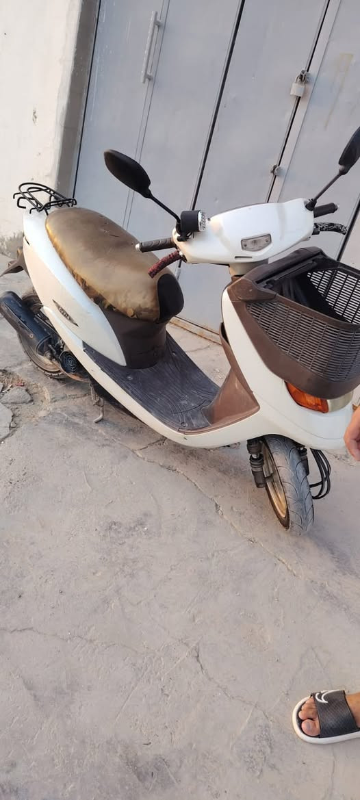 سلام عليكم أبو السلة دراجة نظيفة ثلاث خطوط نوازل دراجة مفتوحة مرة واحدة دراجة ما ناقص برغي دراجة كاملة مكملة السعر 500 بيها مجال مكاني سامراء***********
