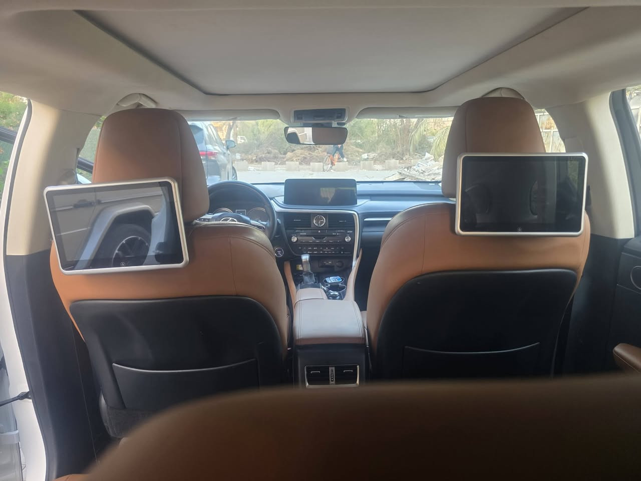 لكزز Rx450h موديل ٢٢ امريكيه محرك ٦ سلندر هايبرد فول الفول قماره بانوراما ماشيه ٧٥ كم وليس ميل صبغ جاملغ وباب لايسر مكانها بغداد السيديه
السعر ٢٩٨ 
***********
لكزز Rx450h موديل ٢٢ امريكيه محرك ٦ سلندر هايبرد فول الفول قماره بانوراما ماشيه ٧٥ كم وليس ميل صبغ جاملغ وباب لايسر مكانها بغداد السيديه
