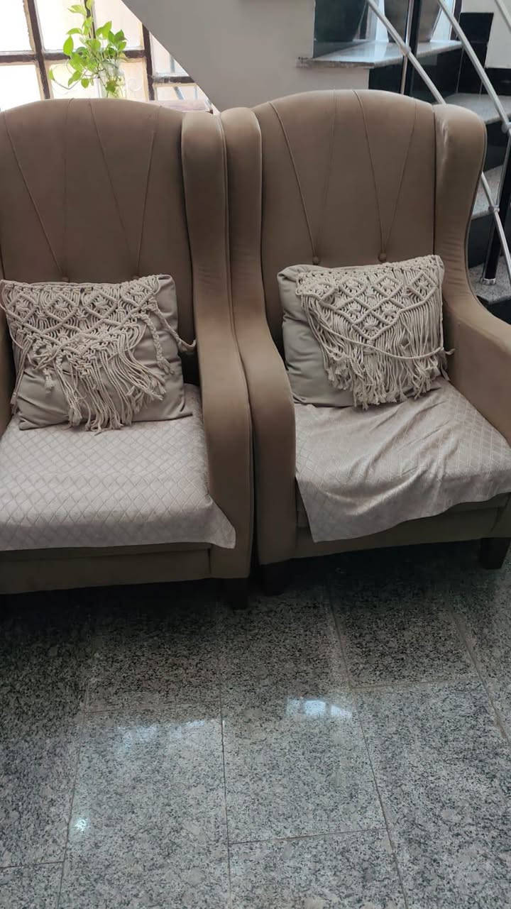 أغراض بيت للبيع كله نضيفه وشغاله الي يريدون كلها شيله وحده حاضر والي يريدون حاجه حاجه هم حاضر مكاني بغداد حي الجهاد المخابرات لتفاصيل اكثر يرجى الاتصال على الرقم *********** ابو احمد موجود واتساب واتصال
