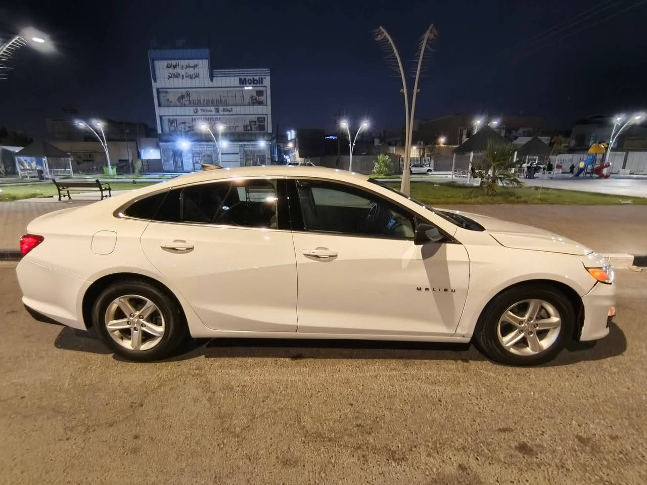 ماليبوا موديل 22 رقم اربيل سيارة نضيفة محرك 1500 تيربوا حادث بنيد امبدل وجاملغات مقسم عليهم نفسهن ماشية ١١٠ كيلومتر.  كير ومكينه كفاله. . السعر 105  عنواني بصرة قبله.  للاستفسار اتصل ‏‪***********‬‏
***********
