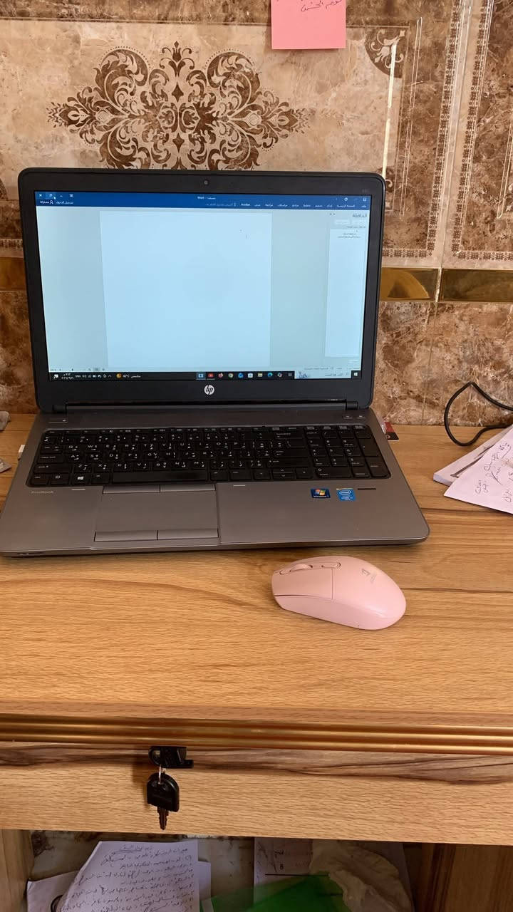 لابتوب للبيع
الموديل: HP ProBook 650 G1
المعالج: كور i7 الجيل الرابع نوع (M)
التخزين : 256 SSD (تخزين حديث مو هارد)
الرام: 4 گيگابايت
الشاشة: 15.6 إنچ
ويندوز 10 برو
كيبورد عربي كامل مع أرقام جانبية
حاسبة عملية ونظيفة، مناسبة للدراسة والبحوث وبرامج الأوفيس والتصفح ومشاهدة الفيديوهات.
السعر 240 قفل
سبب البيع : صاحبه يريد يشتري حاسبة مكتبية ومستعجل بالبيع.
السعر غير قابل للتفاوض.
واتساب ***********

نص مكتوب في الصور:
- تثبيت برنامج أو تغييرهخص النظامنظامبحث في هذا الكمبيوتر الشخصيسطح المكتبالمستنداتمقاطع الفيديوكائنات Dمحرك أقراص DVD-RW (F:)New Volume (D:)٧٧,٨ غيغابايت حرة من ٧٨,١ غيغابايت١٥٩ غيغابايتصافي غالبا 39°C
- مستند ١ - Word
- العنصر القيمة
- الشركة المُصنّعة للوحة الأ... Hewlett-Packard
- منتج اللوحة الأساسية ٦١٠١
- إصدار اللوحة الأساسية KBC Version 16.3C
- دور النظام الأساسي جوال
- حالة التمهيد الآمن مغلق
- ترقية مطلوبة للعرض PCR7 تكوين
- دليل Windows C:\Windows
- دليل النظام C:\Windows\system32
- جهاز التشغيل Device\HarddiskVolume1\
- الإعدادات المحلية العراق
- الطبقة المجردة للأجهزة الإصدار = "١٠,٠,١٩٠٤١,٦٤٥٦"
- اسم المستخدم DESKTOP-OVDIDNB\الشبكة للحاسبات
- منطقة زمنية التوقيت العربي الرسمي
- الذاكرة الفعلية المثبتة (R... ٤,٠٠ غيغابايت
- إجمالي الذاكرة الفعلية ٣,٩٠ غيغابايت
- الذاكرة الفعلية المتوفرة ٧٦٤ ميغابايت
- إجمالي الذاكرة الظاهرية ٦,٢٧ غيغابايت
- الذاكرة الظاهرية المتوفرة ١,٨٩ غيغابايت
- مساحة ملف ترحيل الصف... ٢,٣٨ غيغابايت
- ملف الصفحات C:\pagefile.sys
- حماية DMA kernel مغلق
- الأمان المستند إلى الظاهر... لم يتم التمكين
- دعم تشفير الأجهزة ترقية مطلوبة للعرض
- Hyper-V - VM ملحقات و... نعم
- Hyper-V - ملحقات ترجم... نعم
- Hyper-V - تم تمكين الظ... لا
- Hyper-V - حماية تنفيذ ال... نعم
- البحث ضمن الفئة المحددة فقط البحث ضمن أسماء الفئات فقط
- YouTube - ودعني وارتاح | باسم الكربلائي - YouTube א أداة تشخيص DirectX النظام شاشة العرض الصوت إدخال تقدم هذه الأداة معلومات تفصيلية حول مكونات DirectX وبرامج التشغيل المثبتة على النظام. في حالة معرفتك بالمنطقة التي تسبب المشاكل، انقر فوق علامة التبويب المناسبة أعلاه. وإلا، يمكنك استخدام الزر "الصفحة التالية" أدناه لزيارة كل صفحة على التوالي. معلومات النظام التاريخ/الوقت الحالي: ١٦ أيلول، ٢٠٢٦، ١٣:٣٣:٣٥ م اسم الكمبيوتر: DESKTOP-OVDIDNB نظام التشغيل: Windows 10 Pro 64 بت (10.0، البنية ١٩٠٤٥) اللغة العربية (الإعدادات الإقليمية: العربية) الشركة المصنعة للنظام: Hewlett-Packard طراز النظام: HP ProBook 650 G1 L78 Ver. 01.40 :BIOS المعالج: Intel(R) Core(TM) i7-4600M CPU @ 2.90GHz (4 CPUs), ~2.9GHz الذاكرة: ٤٠٩٦MB RAM ملف الصفحة: يوجد ٤٣٥٧ ميغابايت مستخدمة و ٢٠٦٨ ميغابايت متوفرة إصدار DirectX: DirectX 12 البحث عن تواواقيع رقمية لـ WHQL Unicode Copyright Microsoft All rights reserved -DxDiag 10.00.19041.5794 64 إنهاء حفظ كافة المعلومات الصفحة التالية تعليمات 29:25 ولاست وراح Alsadiq - الصادق رب الحنيه // #علي_سعيد_الوائلي / أشعة فوق بنظ