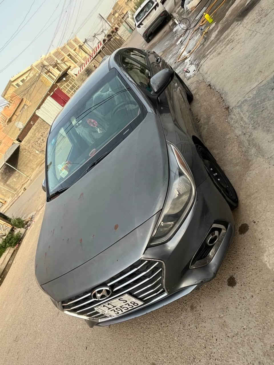 سلام عليكم للبيع اكسنت موديل 2020 وارد امريكي كير محرك خير من الله  ضربتها جنطه ومصلحه نفسها سياره حلوه وجاهزه من الدعاميه للدعاميه ماتذب عليها ربع تبريد خير من الله دواخل نضيفه انارة داخليه جماليه مشروع وطني بأسمي تحويل ثاني يوم غرامة مصفره كير AT  مو CVT مبدله اني قبل شهر المحرك بي صوت اول متشغل السياره مال رواجز السعر 110 وبيها مجال رقمي ‭***********‬ وهذه الثاني *********** موجود واتس اب
