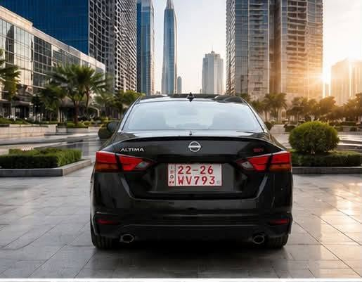 🚗 للبيع | نيسان التيما SR موديل 2025 🚗
سيارة شبه الوكالة شكل جديد، ترقيم جديد واستخدام قليل. 
📌 المواصفات:
* الموديل: 2025
* الفئة: SR
* المحرك: 2500 cc (2.5L
* العداد: 8300 
* دفع أمامي (FWD). 
* مصابيح LED وزنون أمامية وخلفية.
* ابواب بصمة. 
* شاشة لمس مع دعم Apple CarPlay وAndroid Auto.
* كرسي سايق تحكم كهرباء
* كراسي جلد اسود فخامة. 
* كاميرا خلفية وحساسات .
* رادار 360 درجة. 
* اوتو stop مانع اصطدام. 
* تحديد مسار وتوقف مفاجي. 
* الابواب وتشغيل بصمة مع تشغيل عن بُعد.
* مقود رياضي متعدد الوظائف مع شفتات Paddle Shifters لتبديل السرعات.
* مثبت سرعة، 
* نظام تكييف ذاكرة
*  مانع انزلاق. نظام الثبات الإلكتروني ABS، 
* وسائد الهوائية ارباك كلها سليمة. 
* مسجل شاشة كبيرة كاربلاي
* تعتمد فئة SR بمحرك 2.5 لتر بقوة تقارب 190 حصان محرك ادير عادي لا دوانز ولا يختلف العزم .
* السيارة استيرادها وترقيمها على ايدينا رقم اربيل باسمي هزة وسنوية جديدة لغاية 2031.مال جني احتاجينه نريد نبيع. 
✅ السيارة شبه زيرو، استخدام قليل، جاهزة بس دير بنزين وبدل دهن.الحادث موضح بالصور مع رقم الشاصي فقط باب خلف السايق صبغ والباقي كلين بجم  وخلفية كبس شركة. 
💰 السعر المطلوب: 189 ورقة مجال قليل
✅ سيارة باسمي بيع شرط التحويل مكانها بعقوبة
للاستفسار والتواصل، يرجى مراسلتي على الخاص  واتس اب ***********
كل التفاصيل مذكورة ورجاء المو شراي لا يعلق ولا يتصل والله يسهل للجميع
🌹🌹🌹🌹🌹🌹🌹🌹
