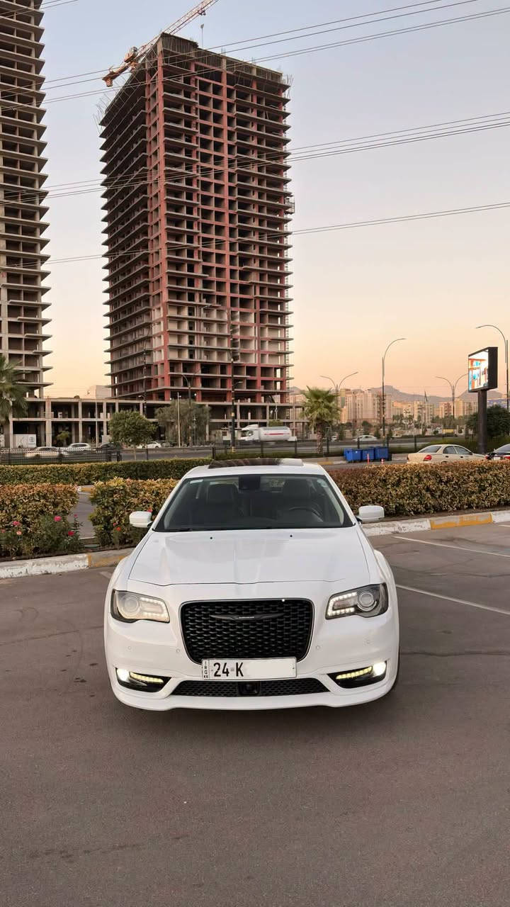 سلام عليكم
اوباما 2023 Touring L ام الرادار
(رجاءً الي ما يعرف بيها لا يكسر هاي مو تورينك عادي هاي تورينك L تجي اعلى فئة ام الرادار ) 

رقم دهوك جاهزة 

 فول مواصفات
سعر 365 وبيها مجال للشراي

ماشية 56 ميل  حقيقي بشرط  سيارة مال جناي

 كلين تايتل مكفولة

فول مواصفات 
بانوراما
رادار امامي 
دبل لحية بلادي (بجم عريض)
محافظه على المسار
حساسات
لايتات زينون بلادي 
تبريد كشنات امامي
تدفئة كشنات امامي
كشن خزن ميموري
كشنات جلد 
كشنات كهرباء
كشنات خلفية تدفئة
ستيرن كهرباء
ستيرن تدفئة 
تشغيل عن بعد
كاميرا خلفية 
تعتيم مرايا
سستم صوت Alpine 
بلاجكتور
كير ماوس
شاشة كبيرة
تحكات ستيرن
مثبت سرعة
دمام خلفي
وباقي مواصفات الاوباما المعروف 

رقم تلفون 
***********
***********
