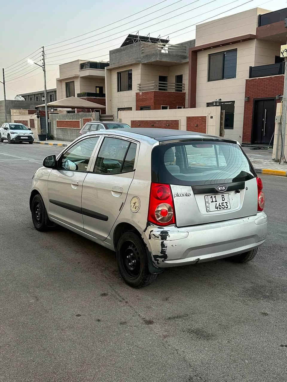 السلام عليكم 
كيا بيكانتو 2009 خليجي سياره حلوه وجاهزه  محرك كير تبريد ممتاز رقم بغداد رقم وسنويه جديده بدون حادث 
محرك 1400 / كير AT
للتواصل *********** 
 *********** واتس 
عنوان بغداد حي الحسين / او مجمع الزيتون مجاور بدور بغداد
