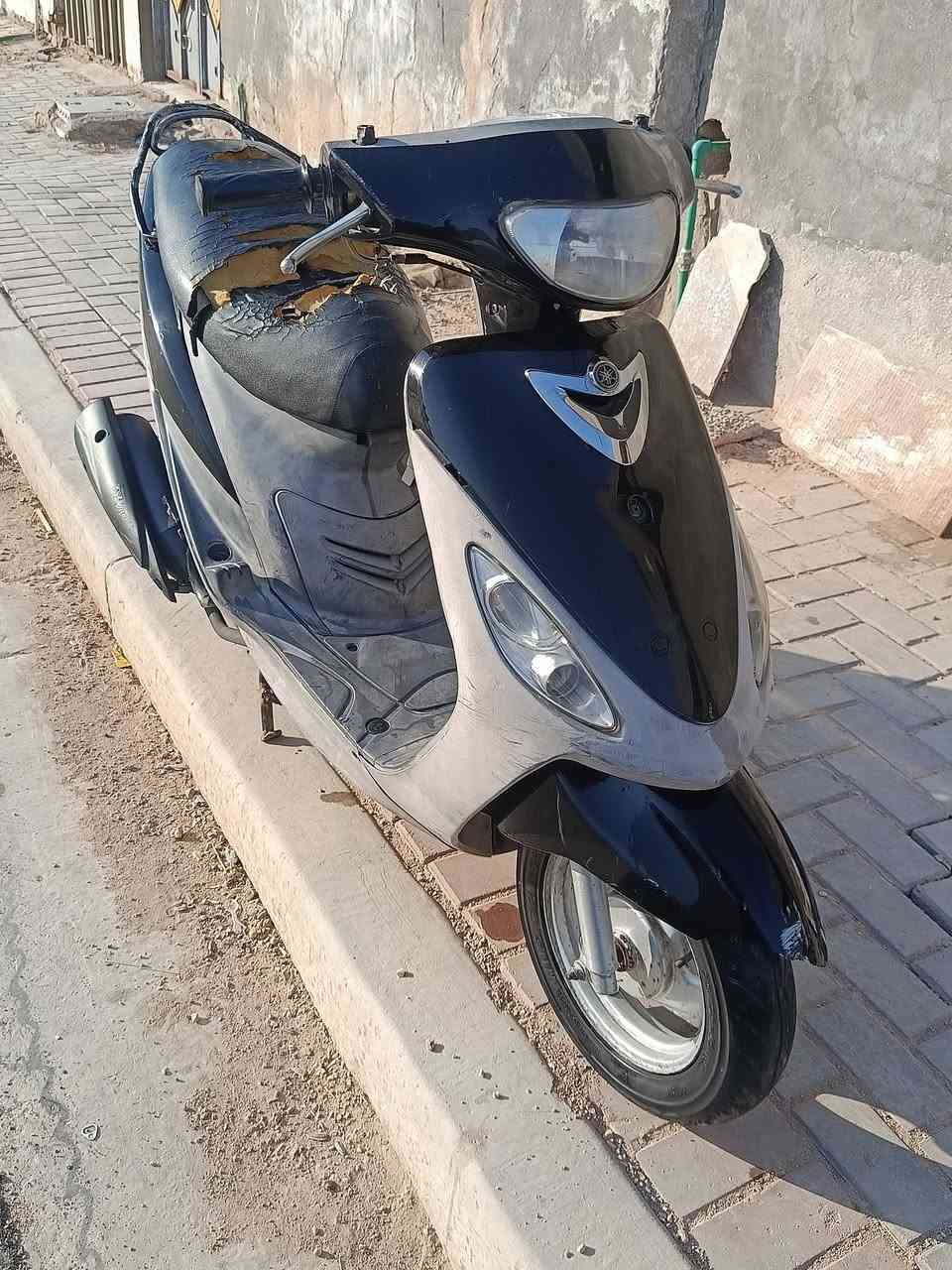 سلام عليك منغولي البيع تجفيت جديد خير من الله دراجه ب 400 وبيه مجال ***********هذه رقمي

