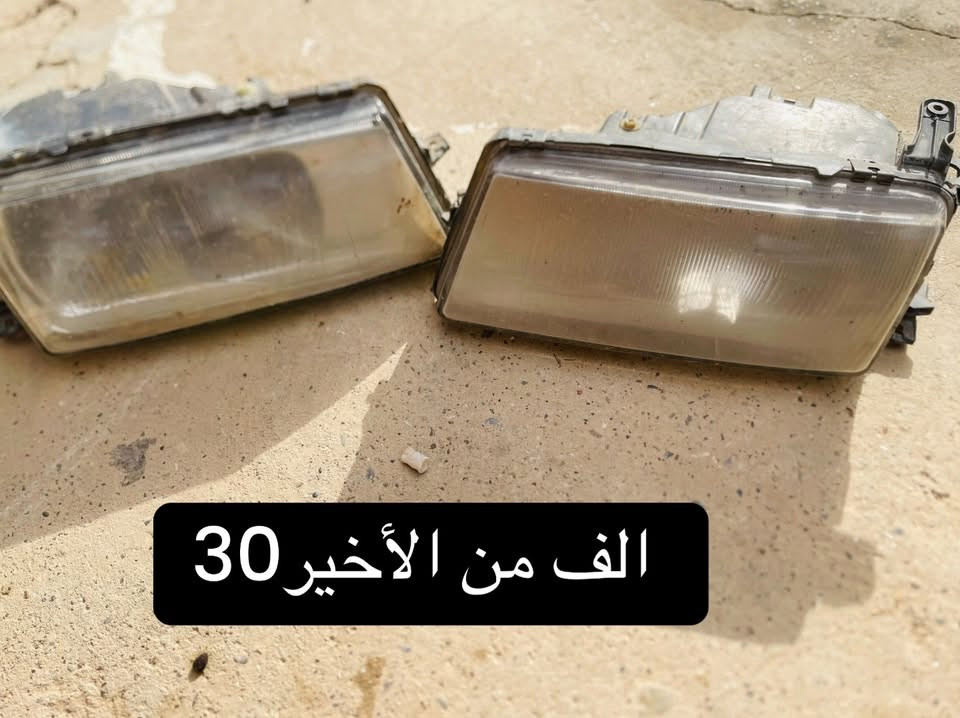 زوج لايت • زينون أبيض • يركب جميع السيارات