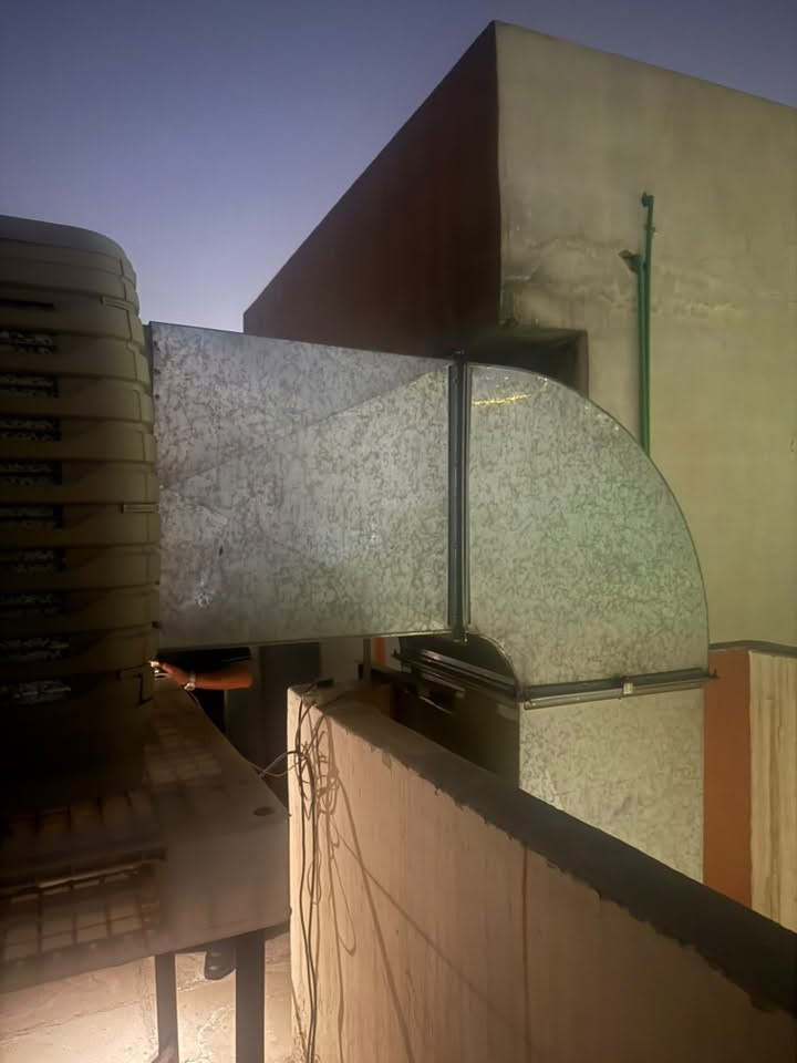 دكتات مع مبردة للبيع 
بغداد / حي الجامعة
***********
***********
