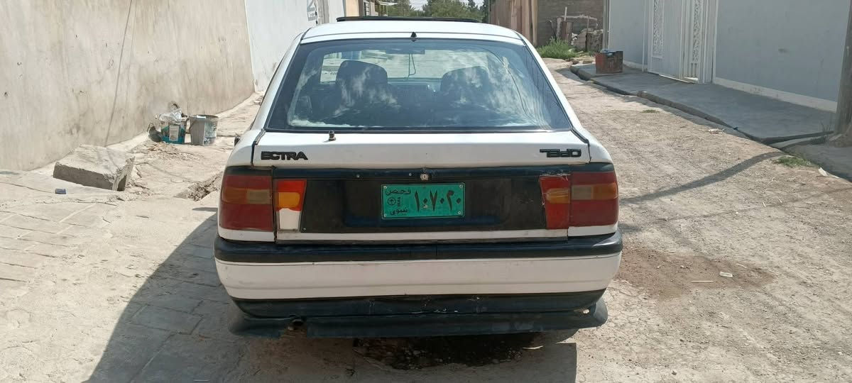 للبيع فكتره موديل91 حجم 20 نينوى وكال وتحويل صاحب شريع من تلعفر سياره حلوه بدون صبغ *********** /////***********
