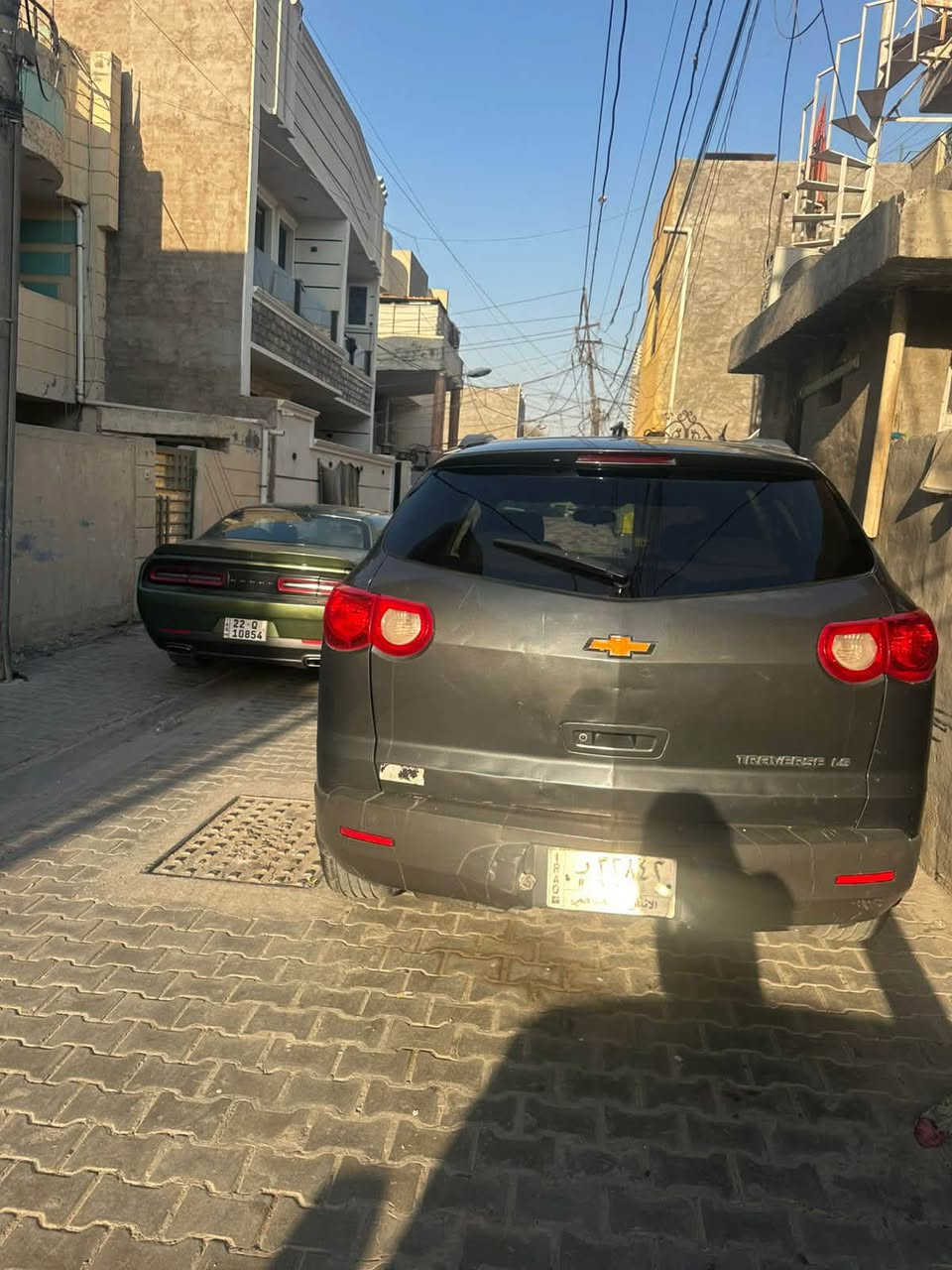 السلام عليكم شوفر ليت ترافورس موديل 20011
مكينه3600 بيها كير ومكينه وتفرعات كلها جدد شديتها جديد بطبكتها 
صدر جديد تخم تاير جديد 
منضومة بانزين جديدة 
سيارة جاهزة بس تبريدها صارت بي مشكلة 
رقم انبار تحويل ثاني يوم
شاشة كامروة دوارة مثبت سرعة مواصفاتها معروفة السيارة 
السعر ٧٥ وبيها مجال 
مكان السيارة :بغداد/بغداد الجديدة 
للستفسار الاتصال ***********
